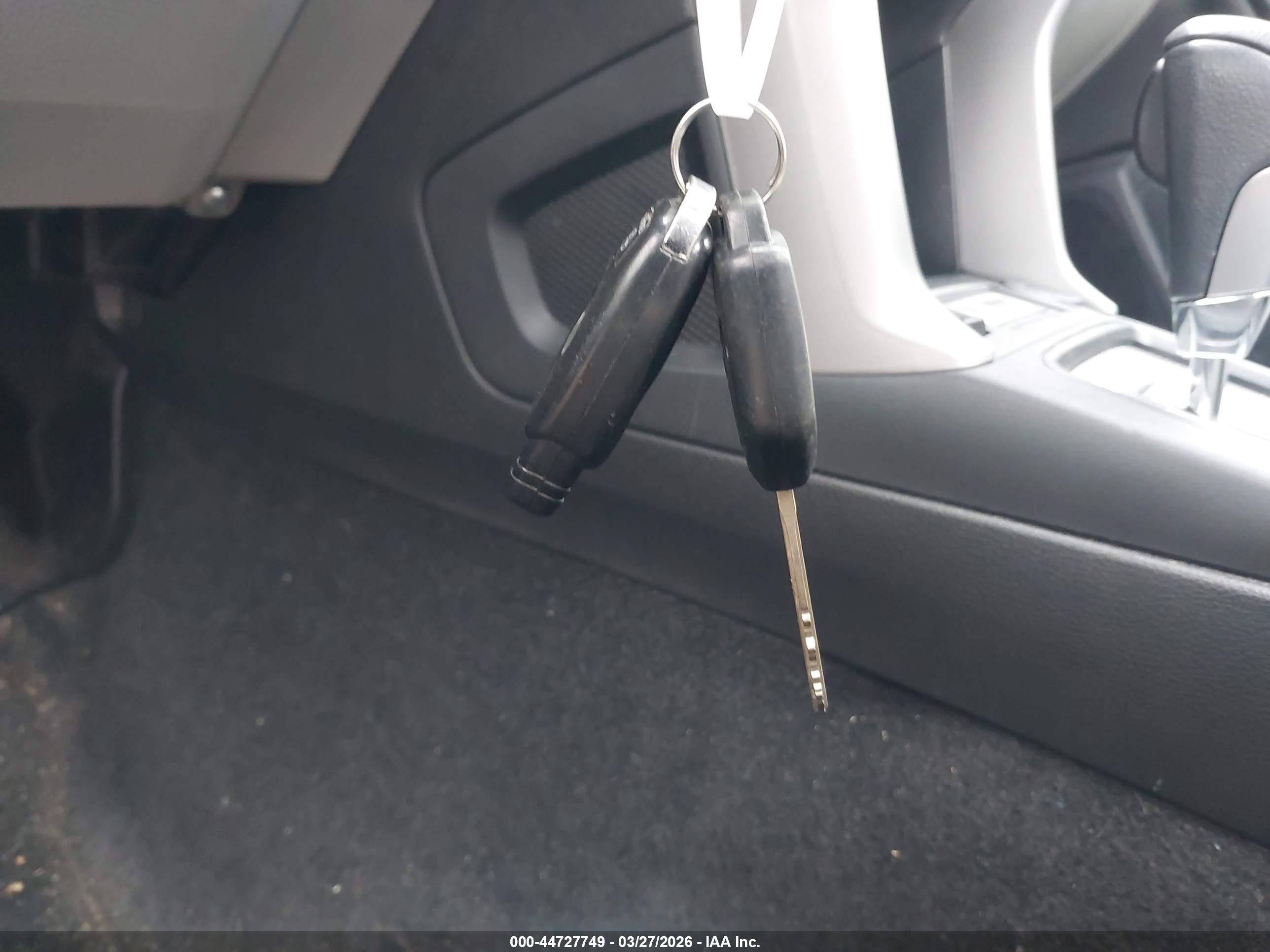 SUBARU FORESTER image 11