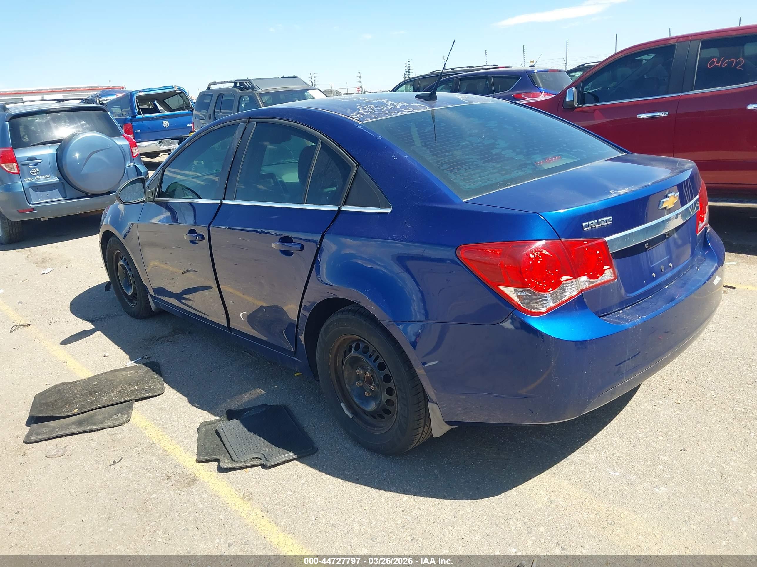 CHEVROLET CRUZE image 3