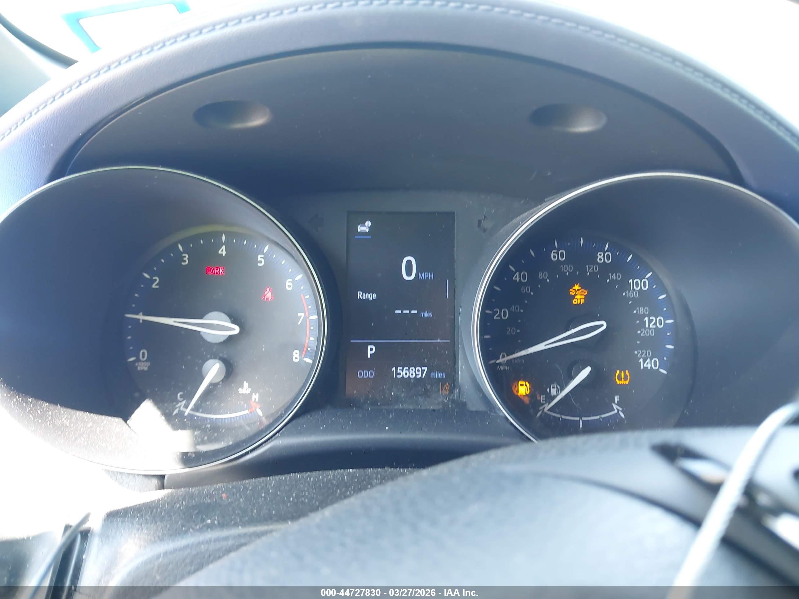 TOYOTA C-HR image 7