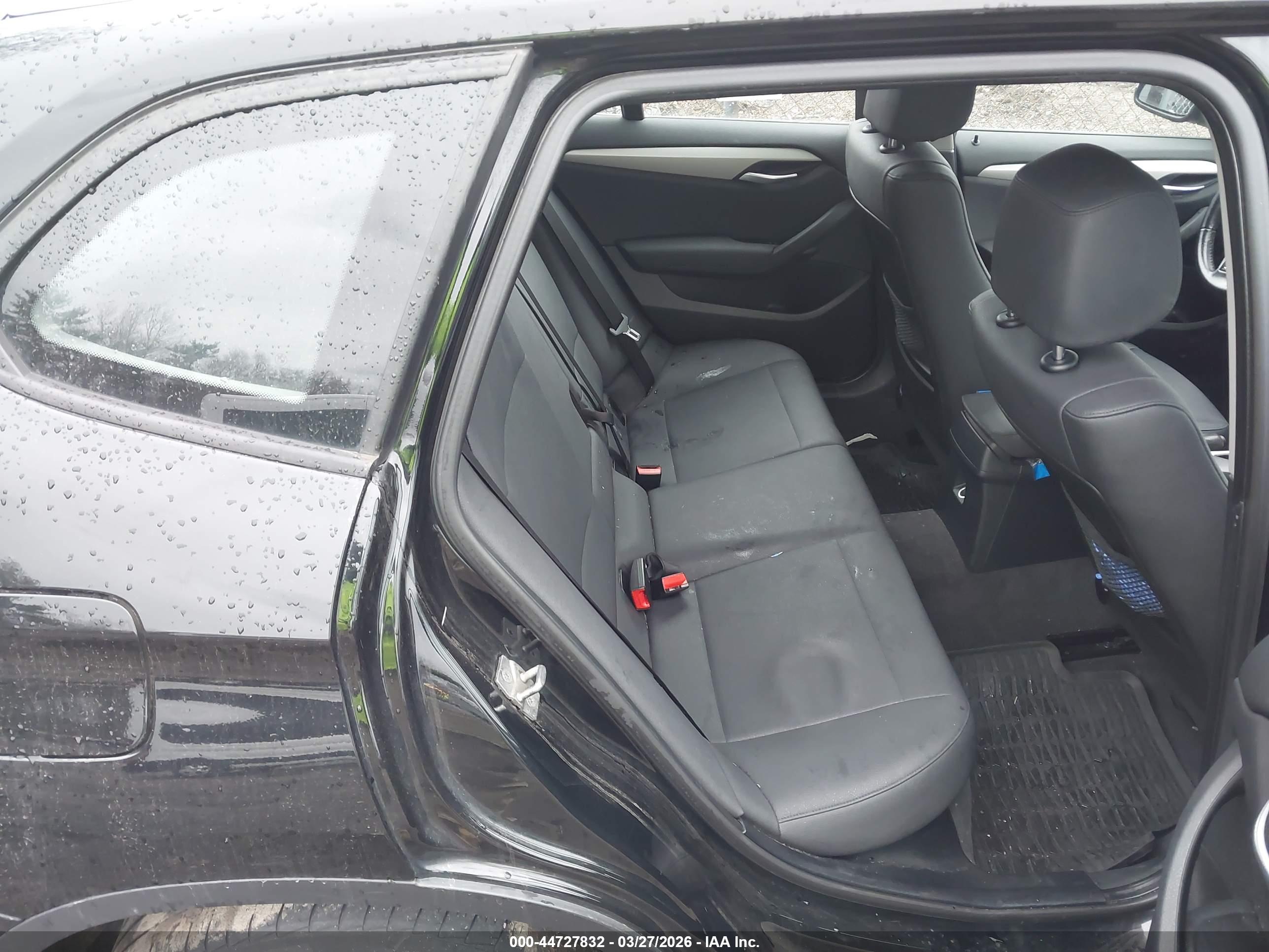 BMW X1 image 8