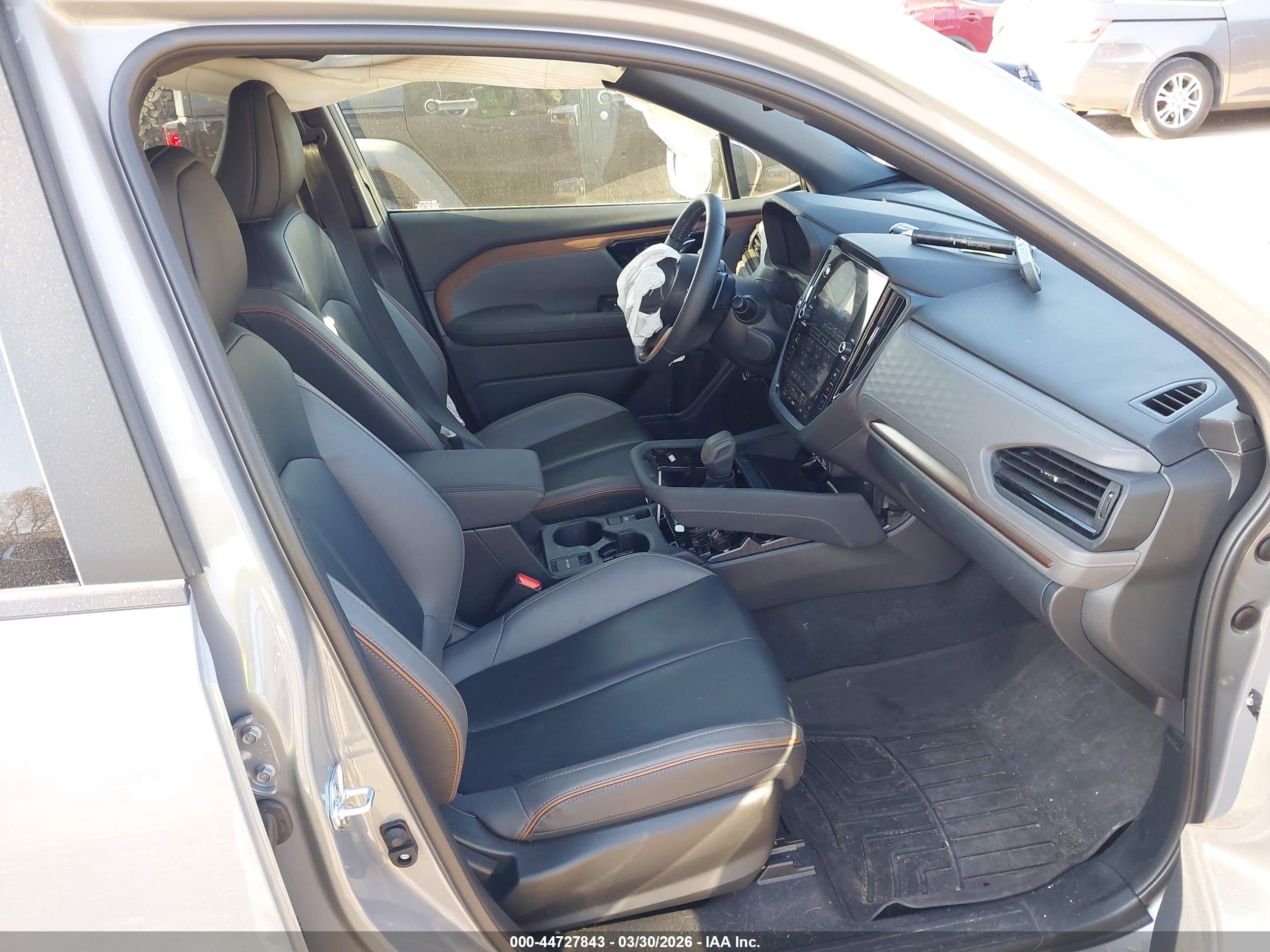SUBARU FORESTER image 5