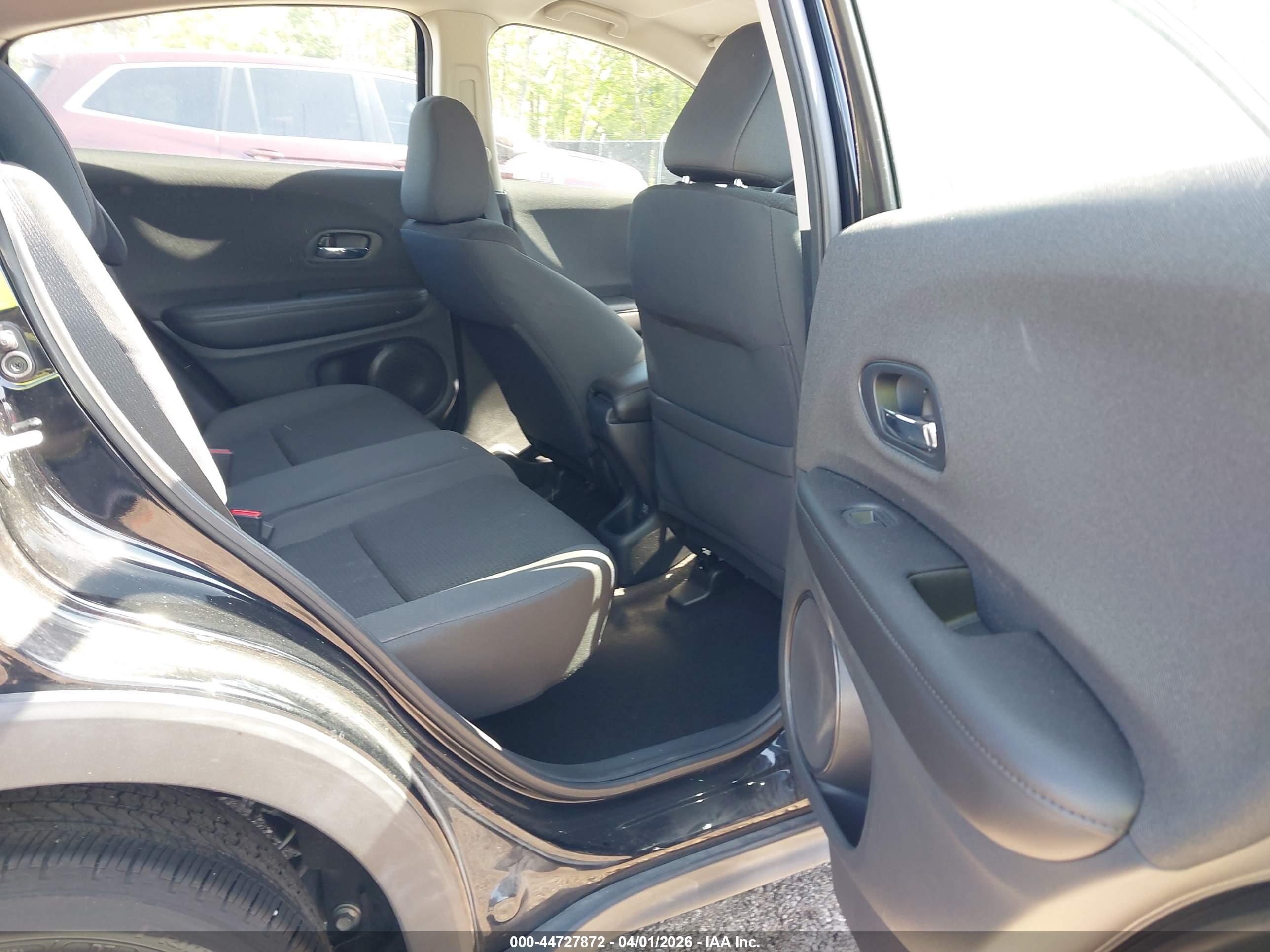 HONDA HR-V image 8
