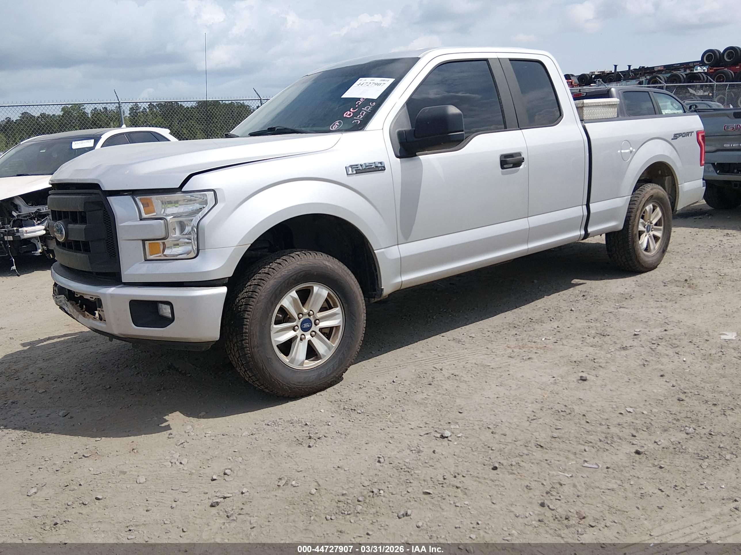 FORD F-150 image 2