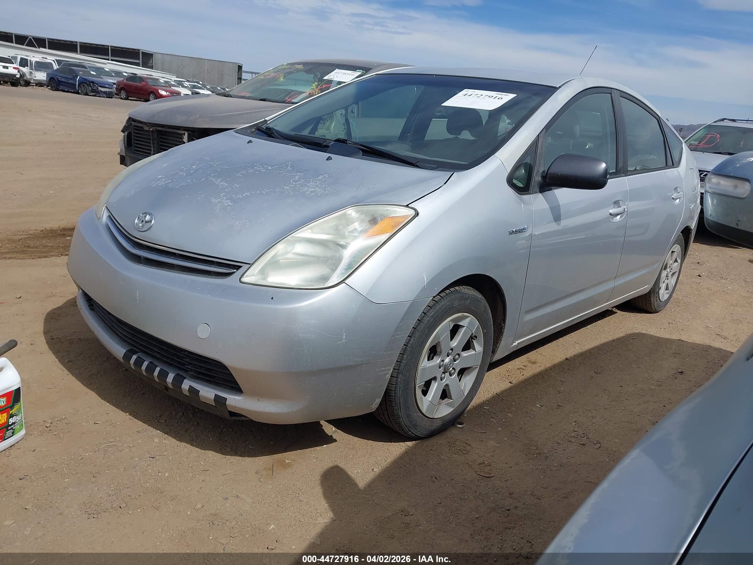 TOYOTA PRIUS image 2