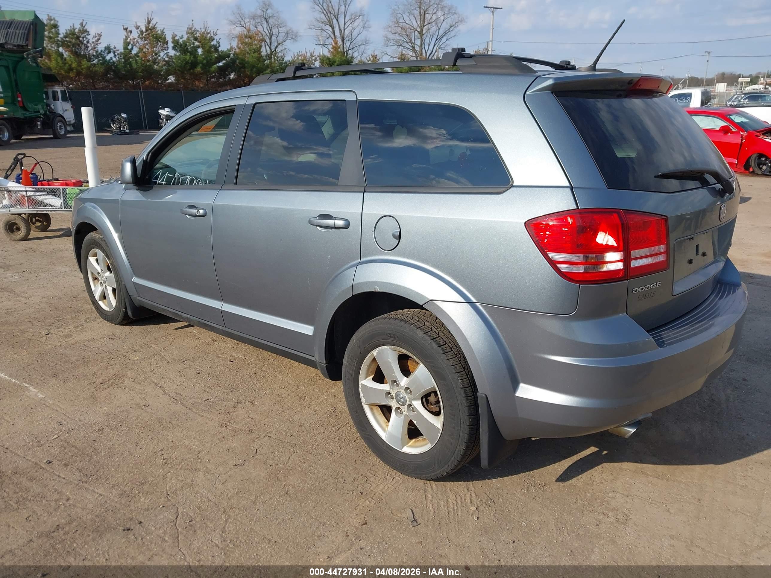 DODGE JOURNEY image 3