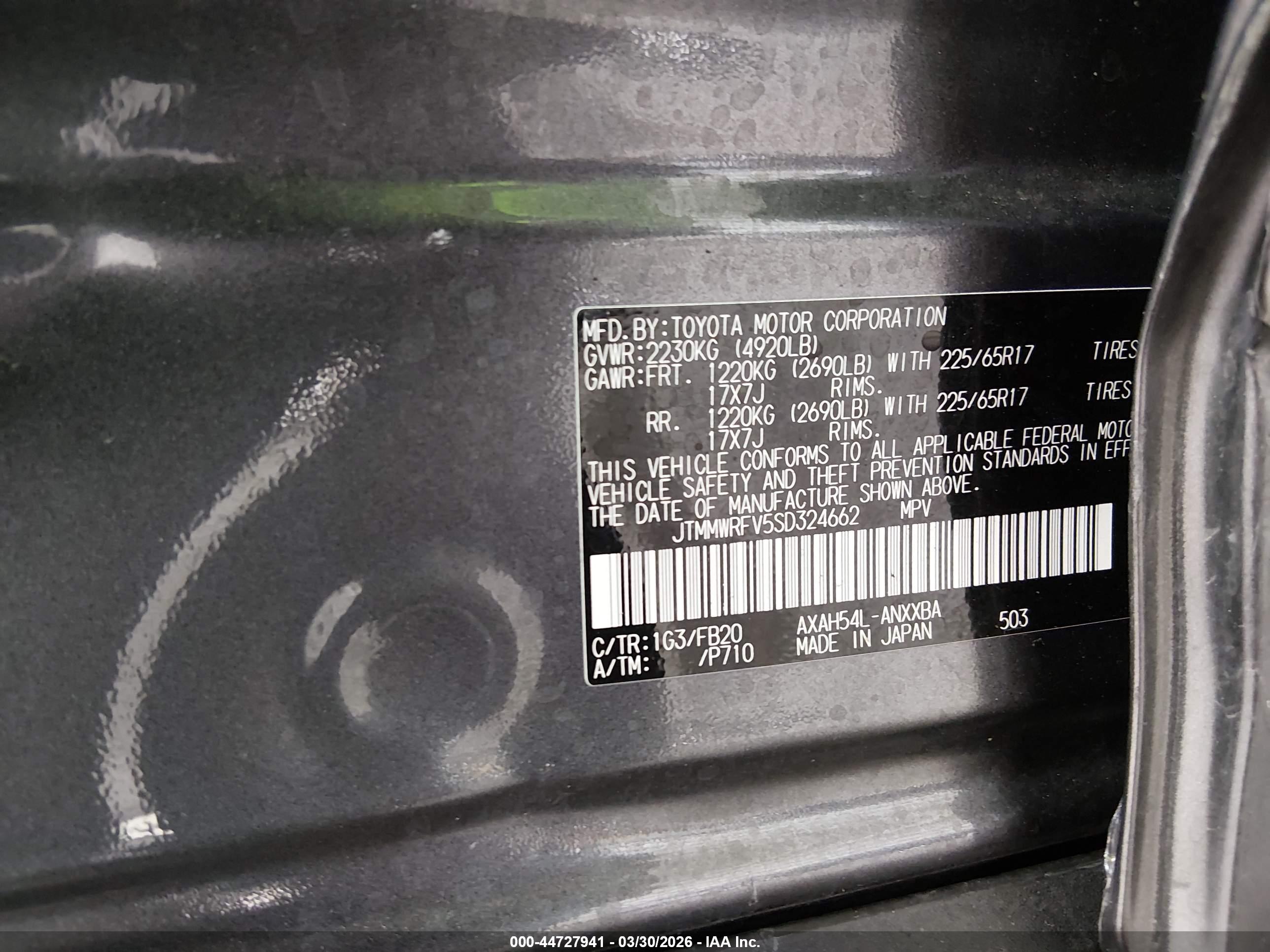 TOYOTA RAV4 image 9