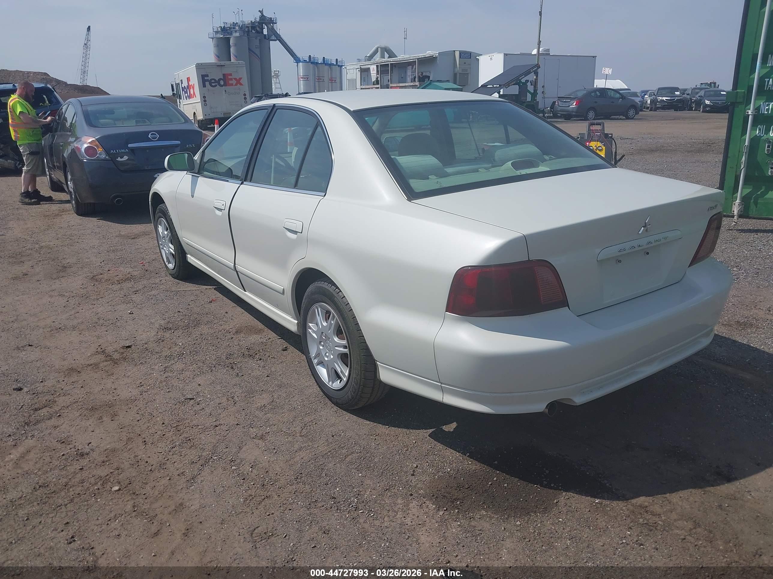 MITSUBISHI GALANT image 3