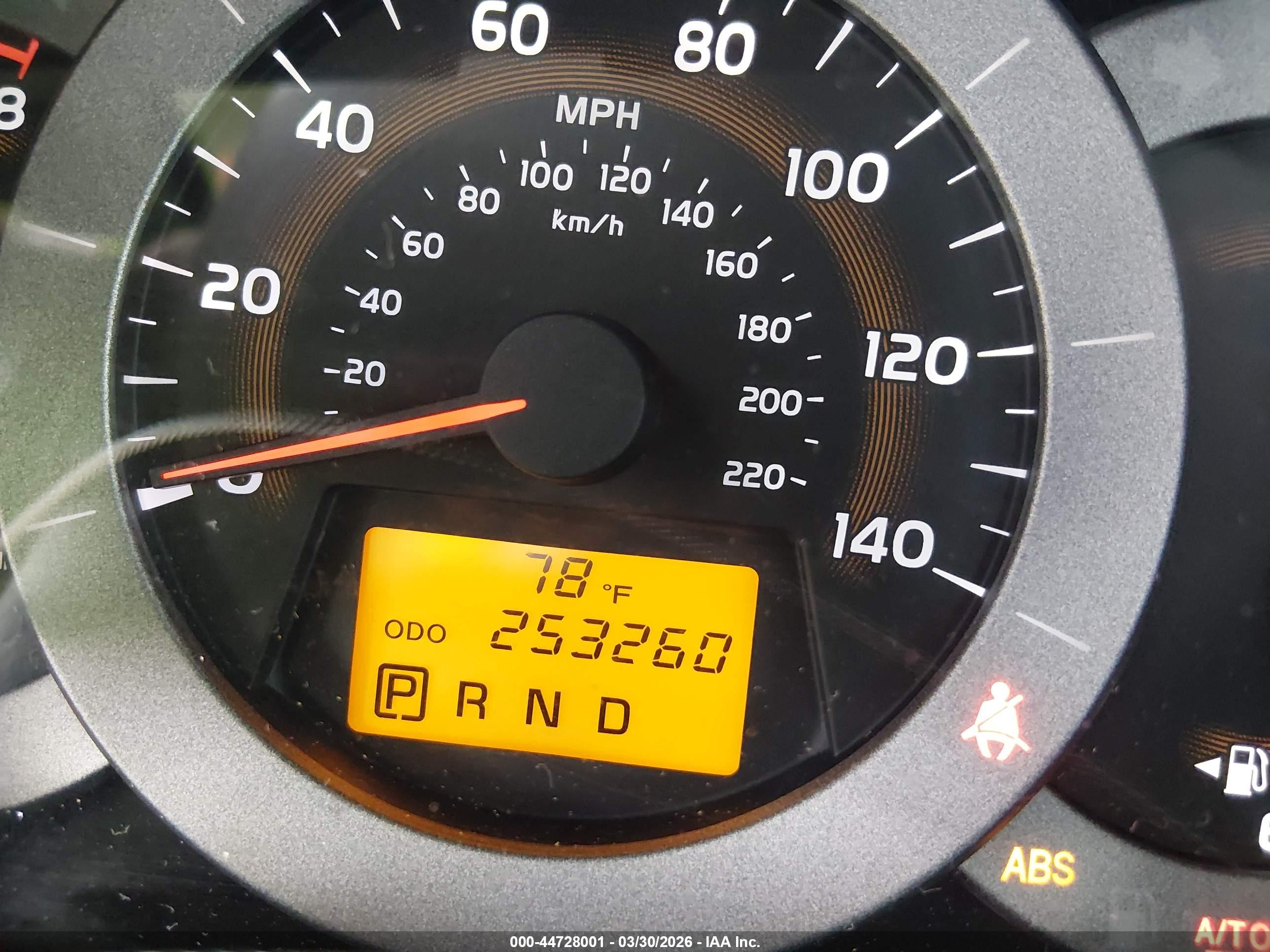 TOYOTA RAV4 image 7
