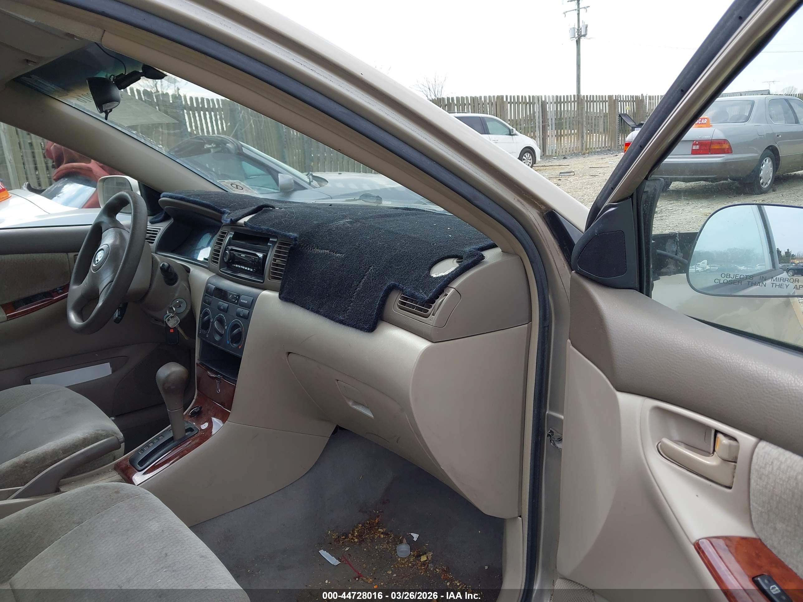 TOYOTA COROLLA image 5