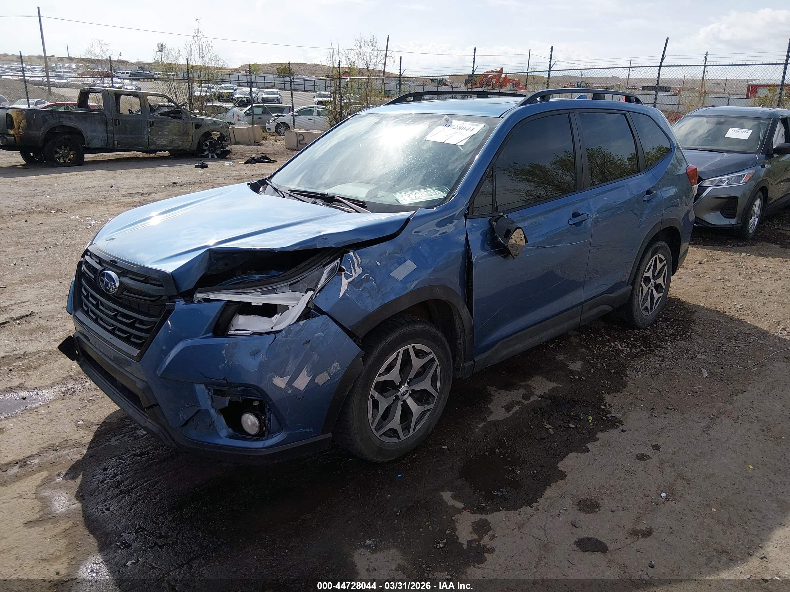 SUBARU FORESTER image 2