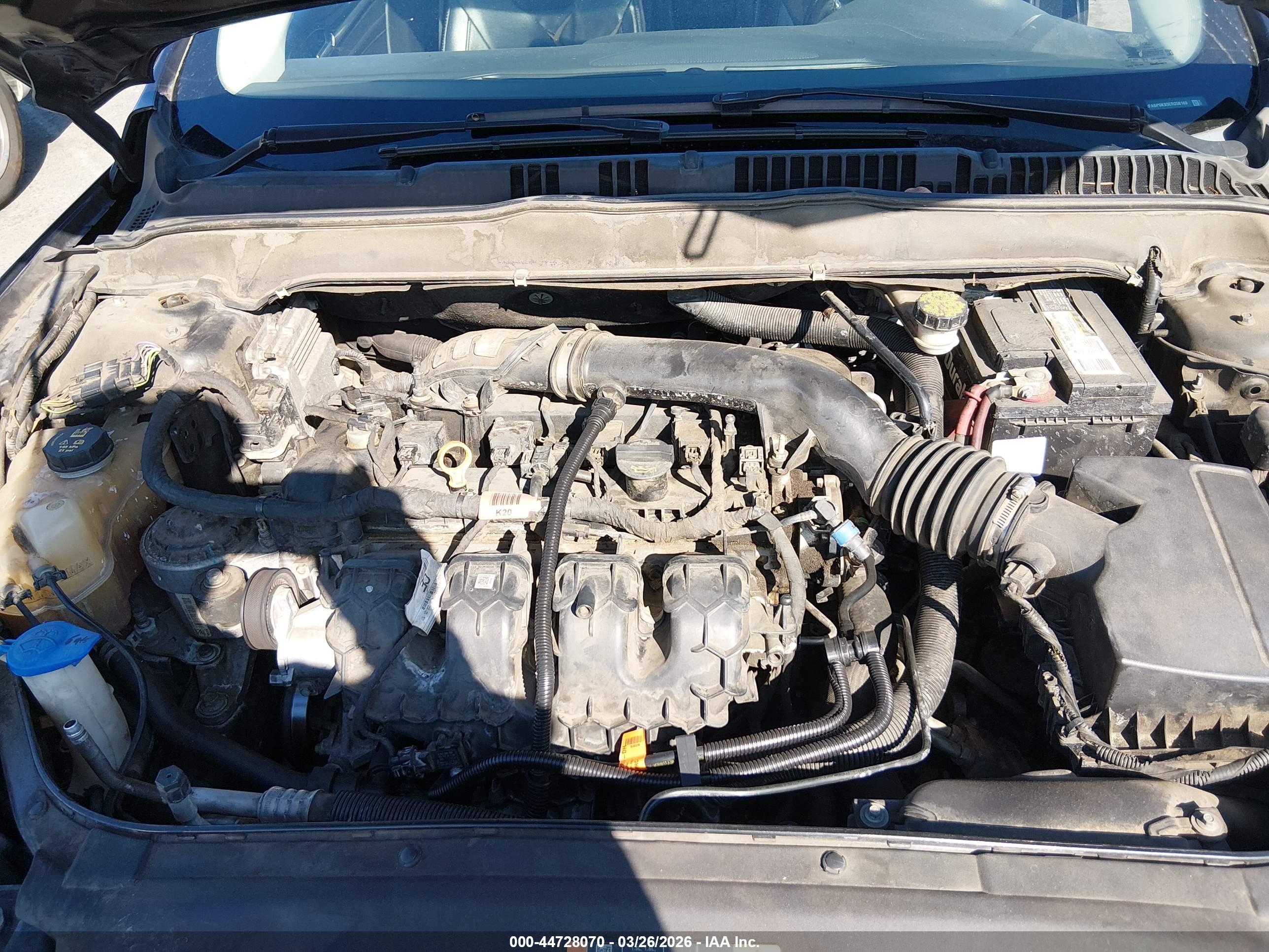 FORD FUSION image 10