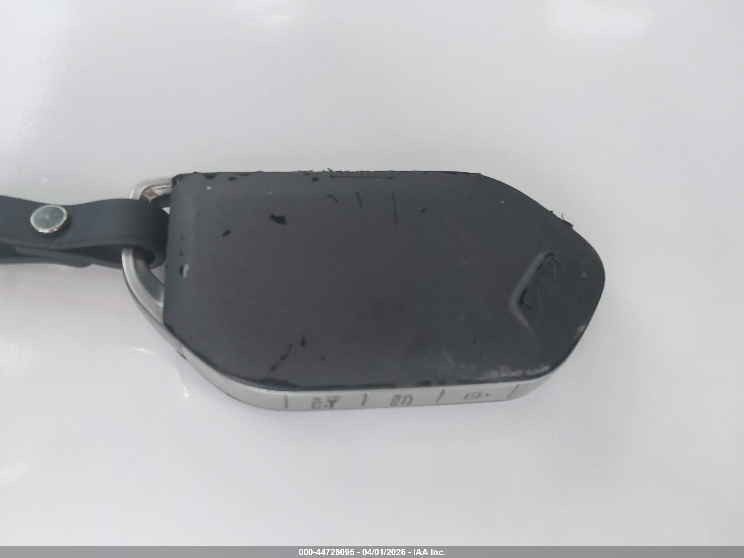 KIA K4 image 11