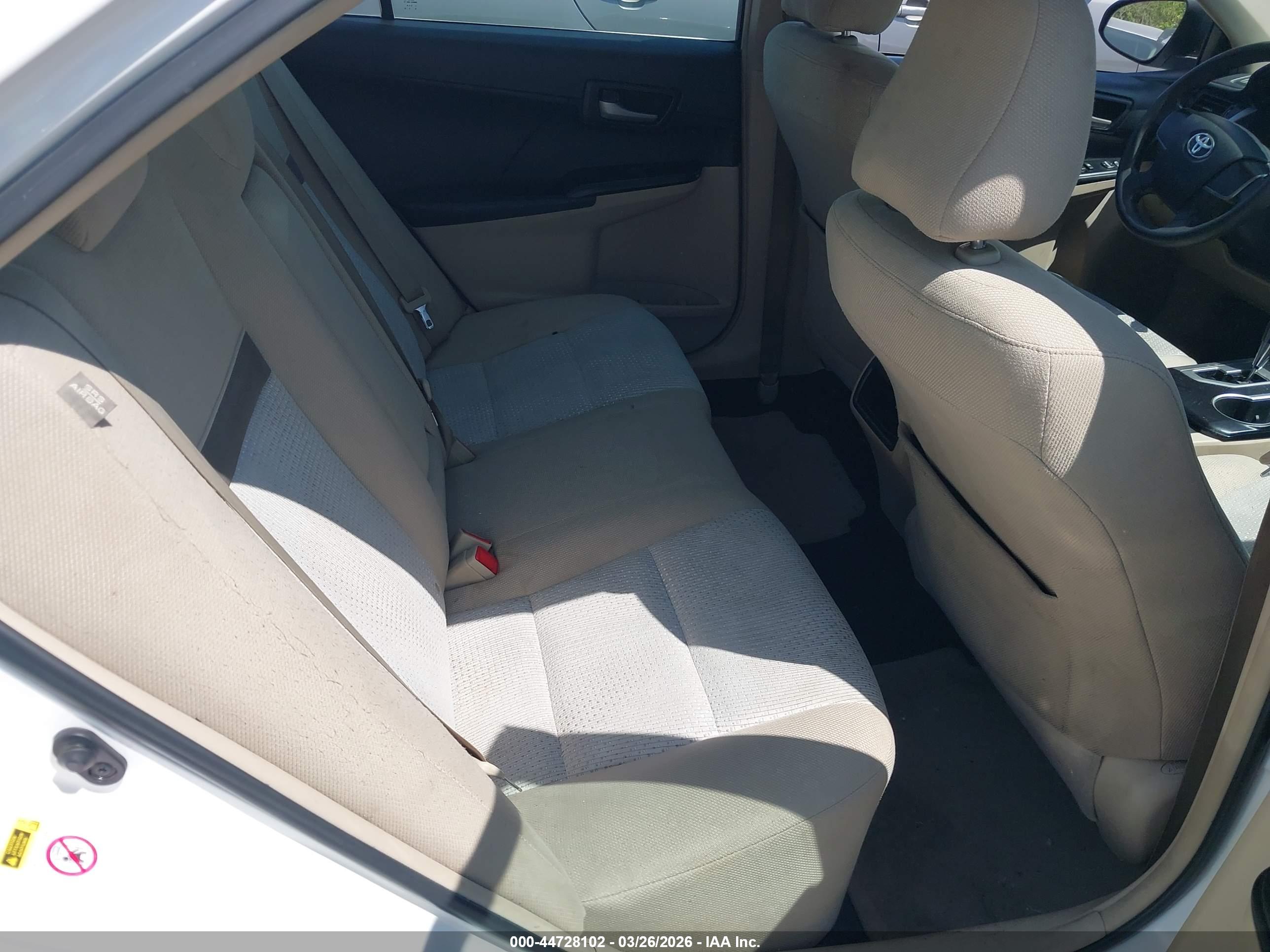 TOYOTA CAMRY image 8