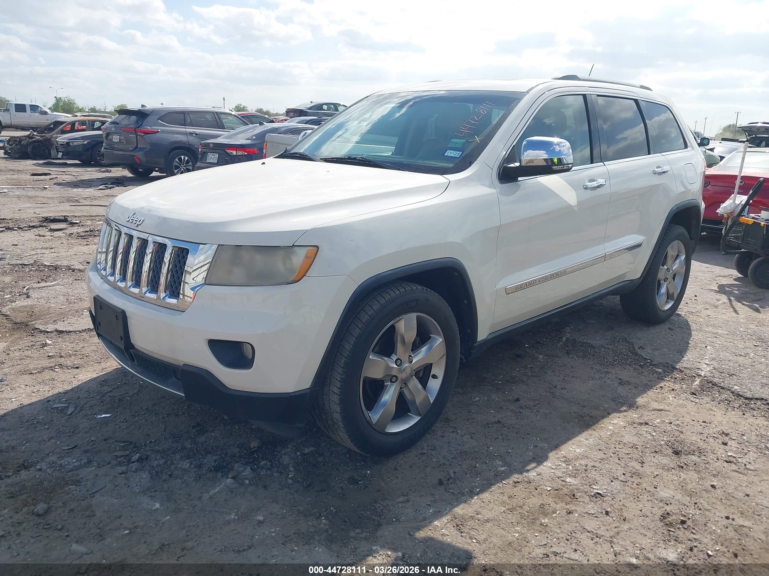 JEEP GRAND image 2