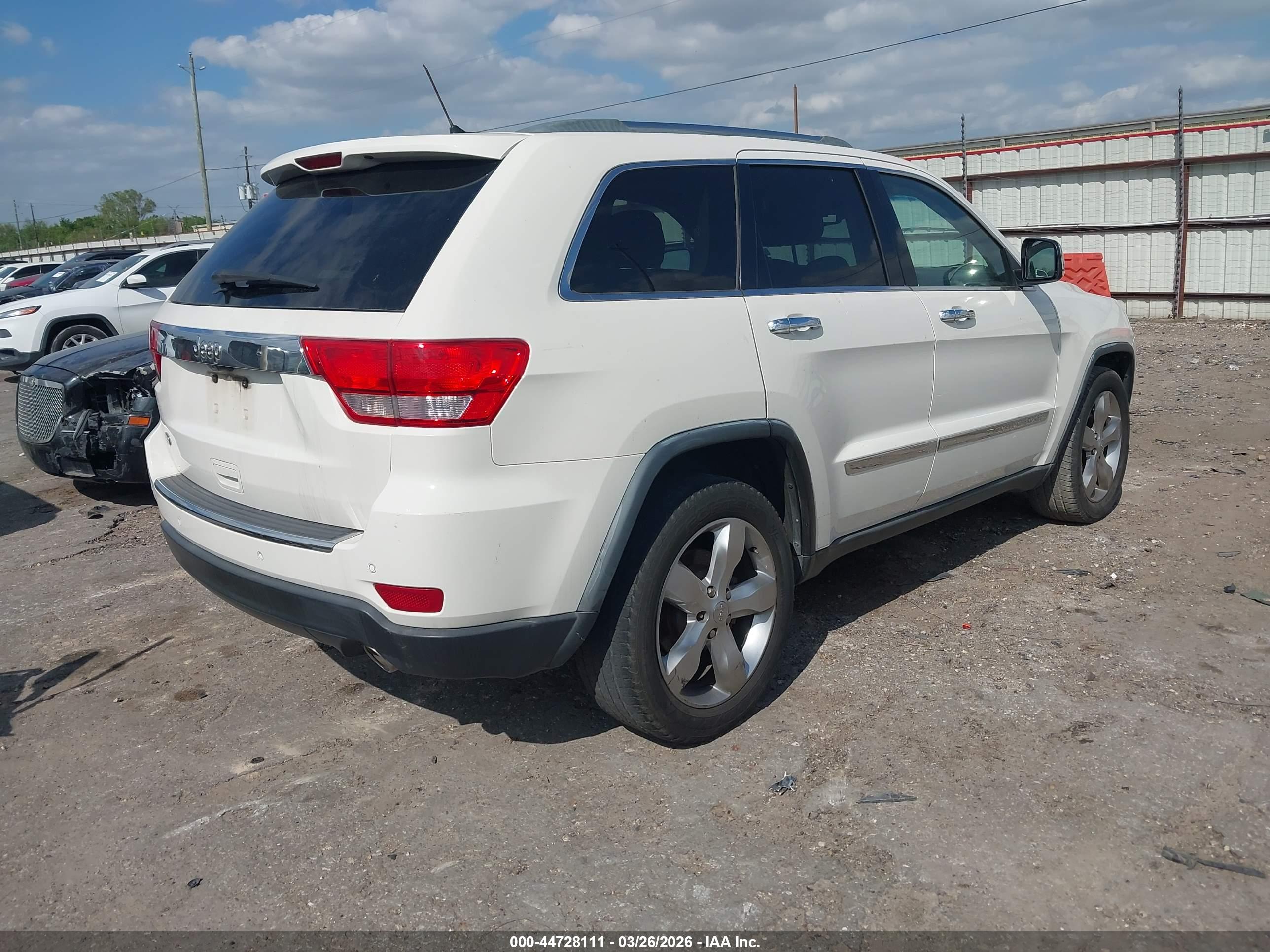 JEEP GRAND image 4