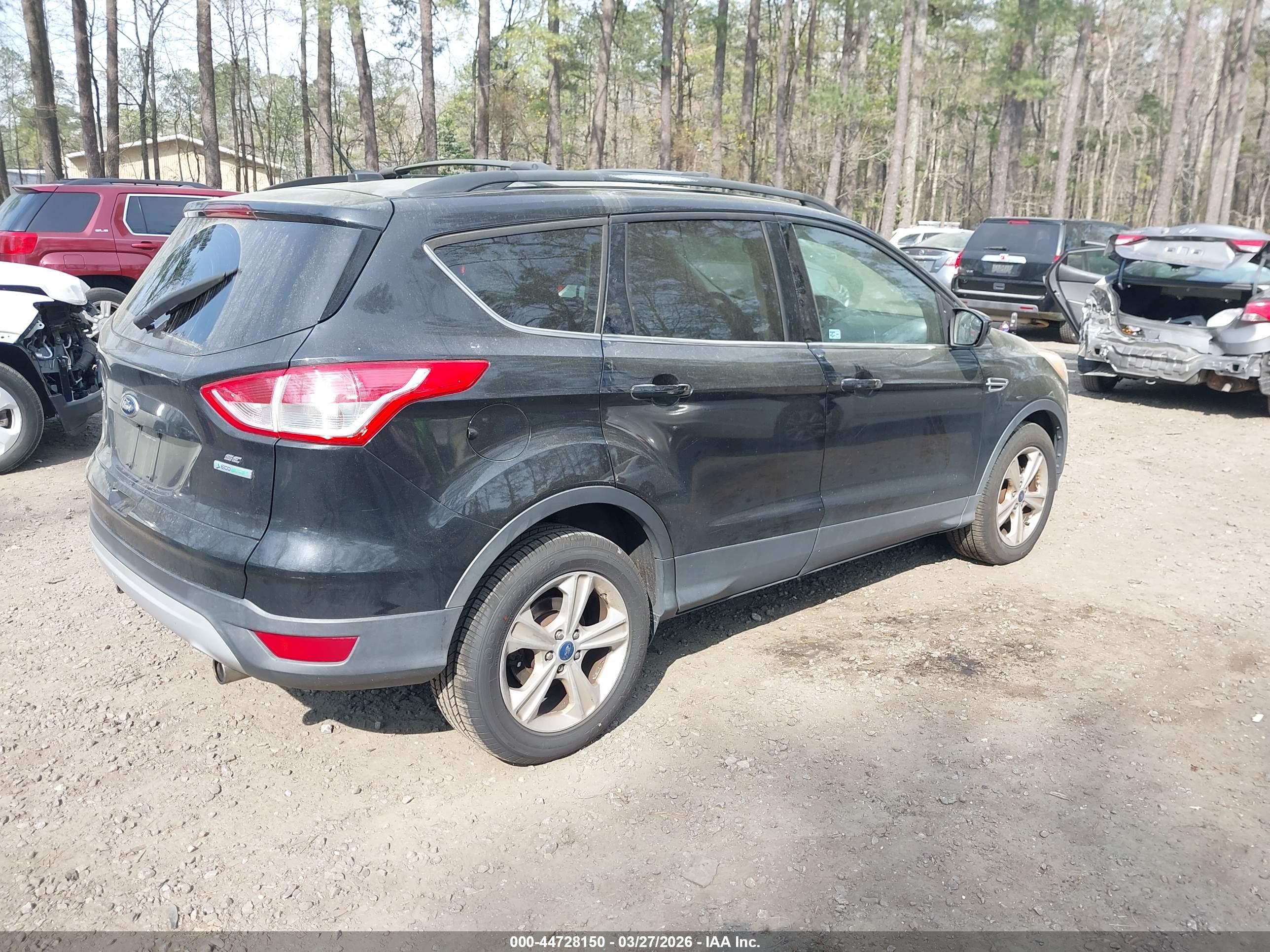 FORD ESCAPE image 4