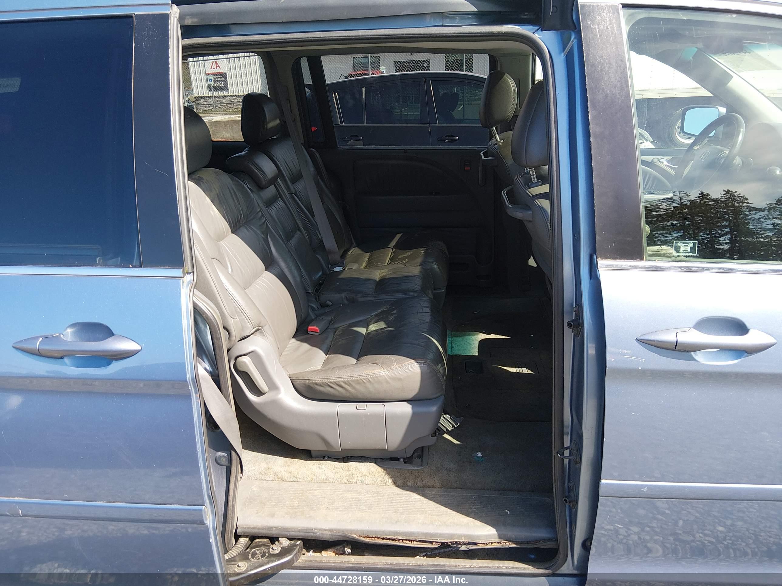 HONDA ODYSSEY image 8