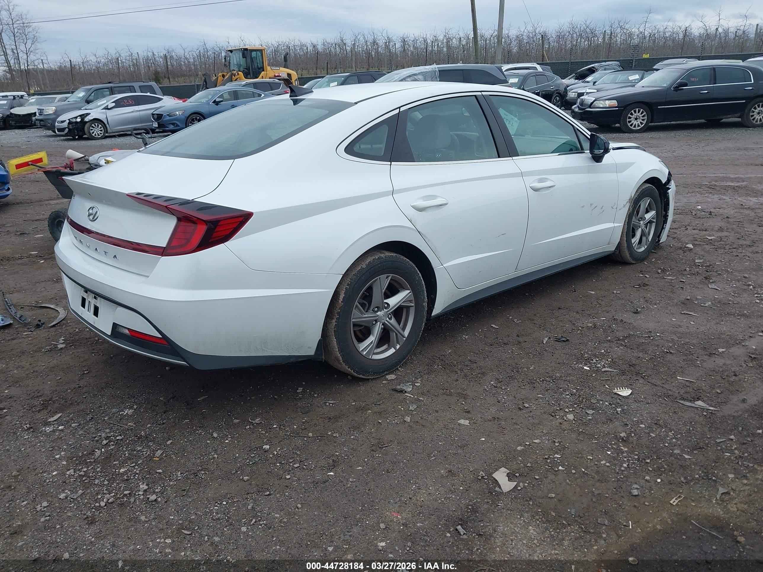 HYUNDAI SONATA image 4
