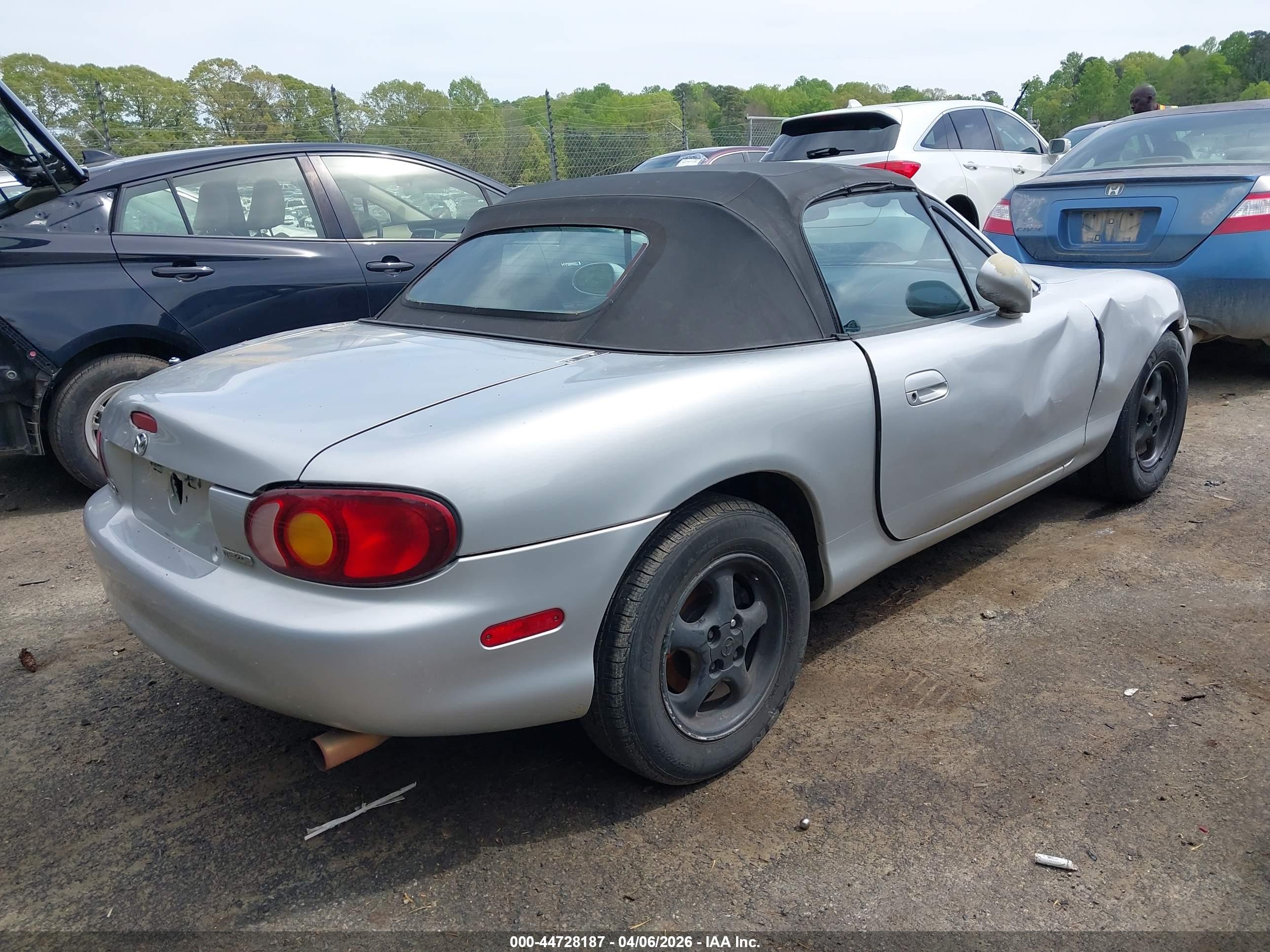 MAZDA MX-5 image 4