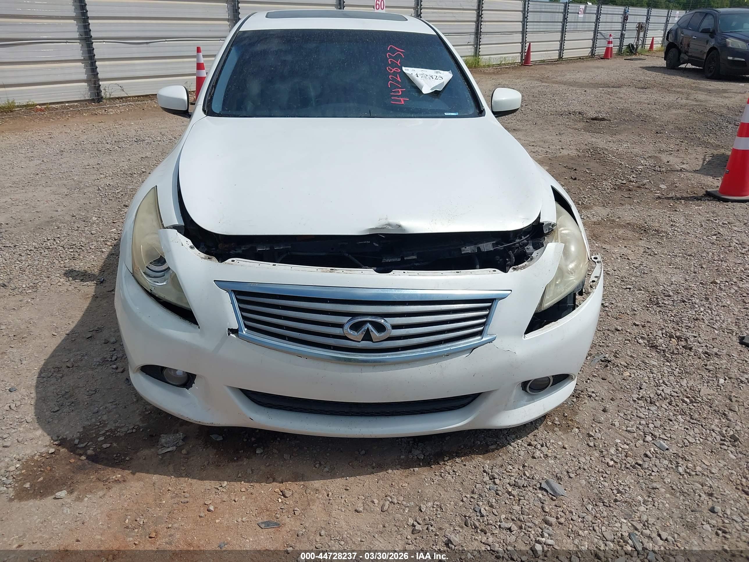 INFINITI G37X image 6