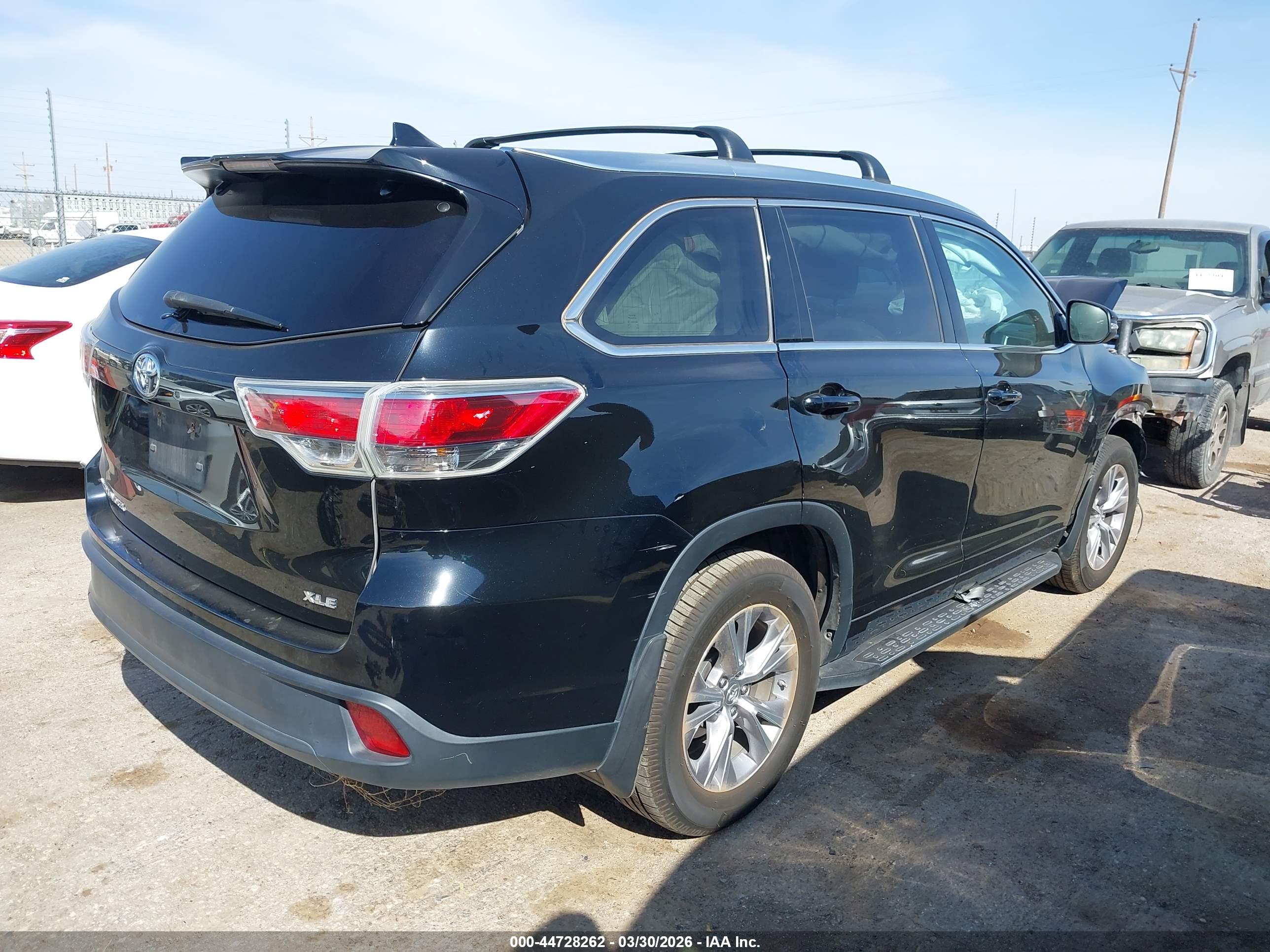 TOYOTA HIGHLANDER image 4