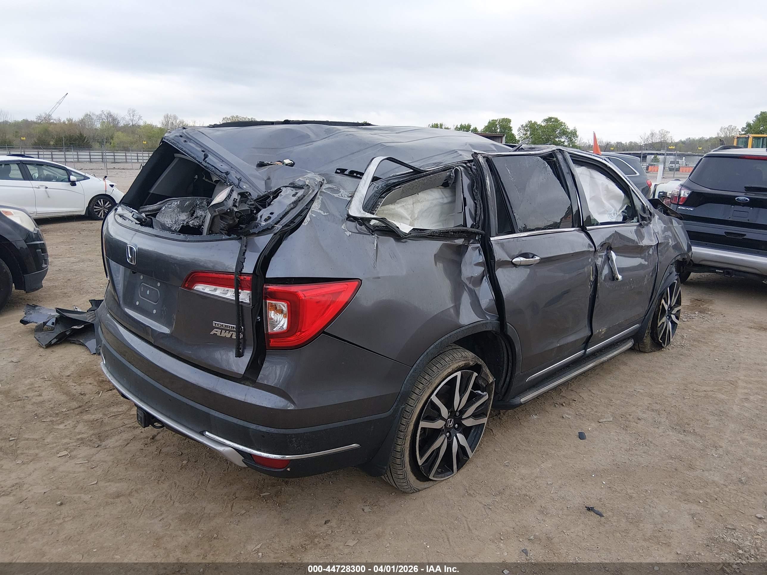 HONDA PILOT image 4