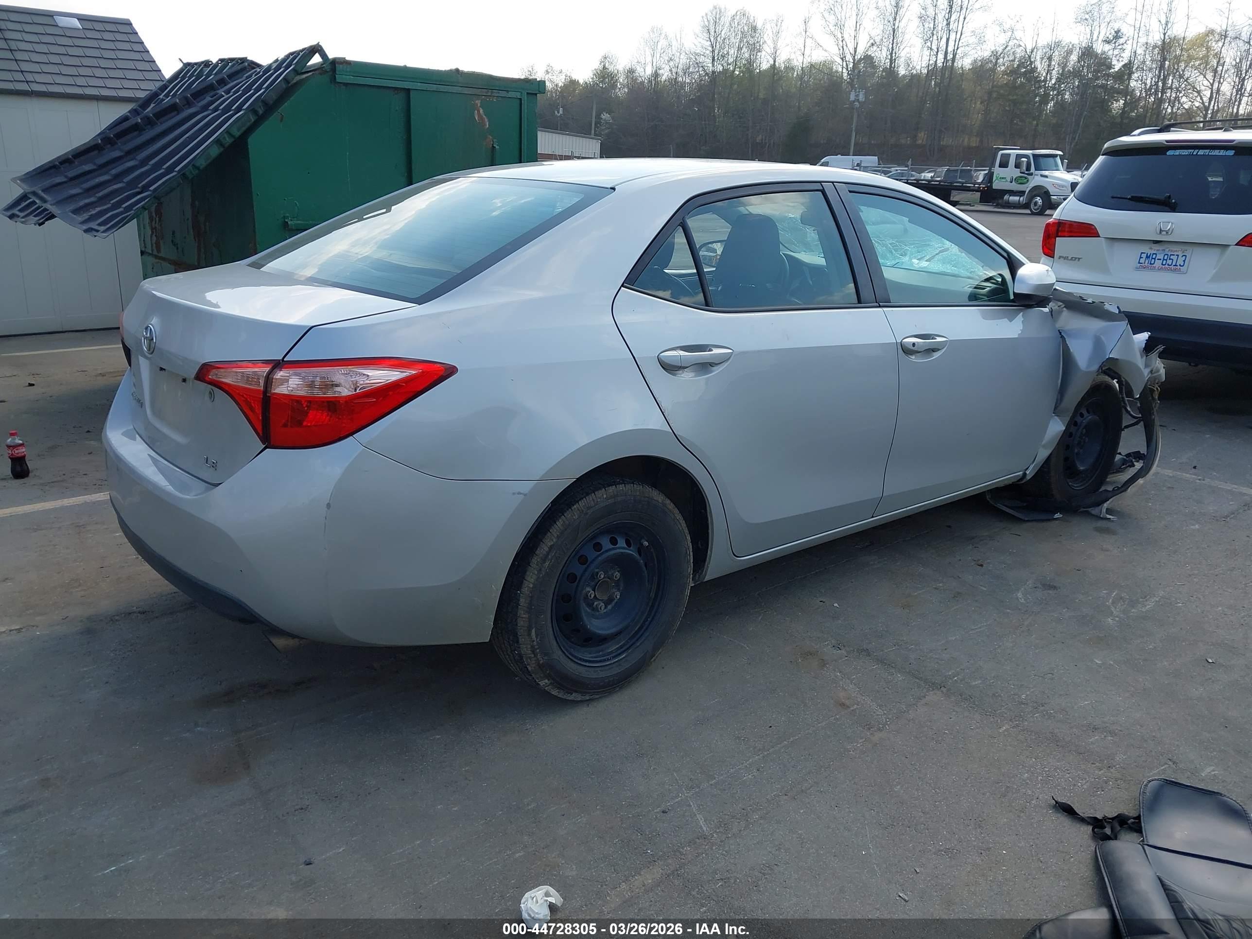 TOYOTA COROLLA image 4