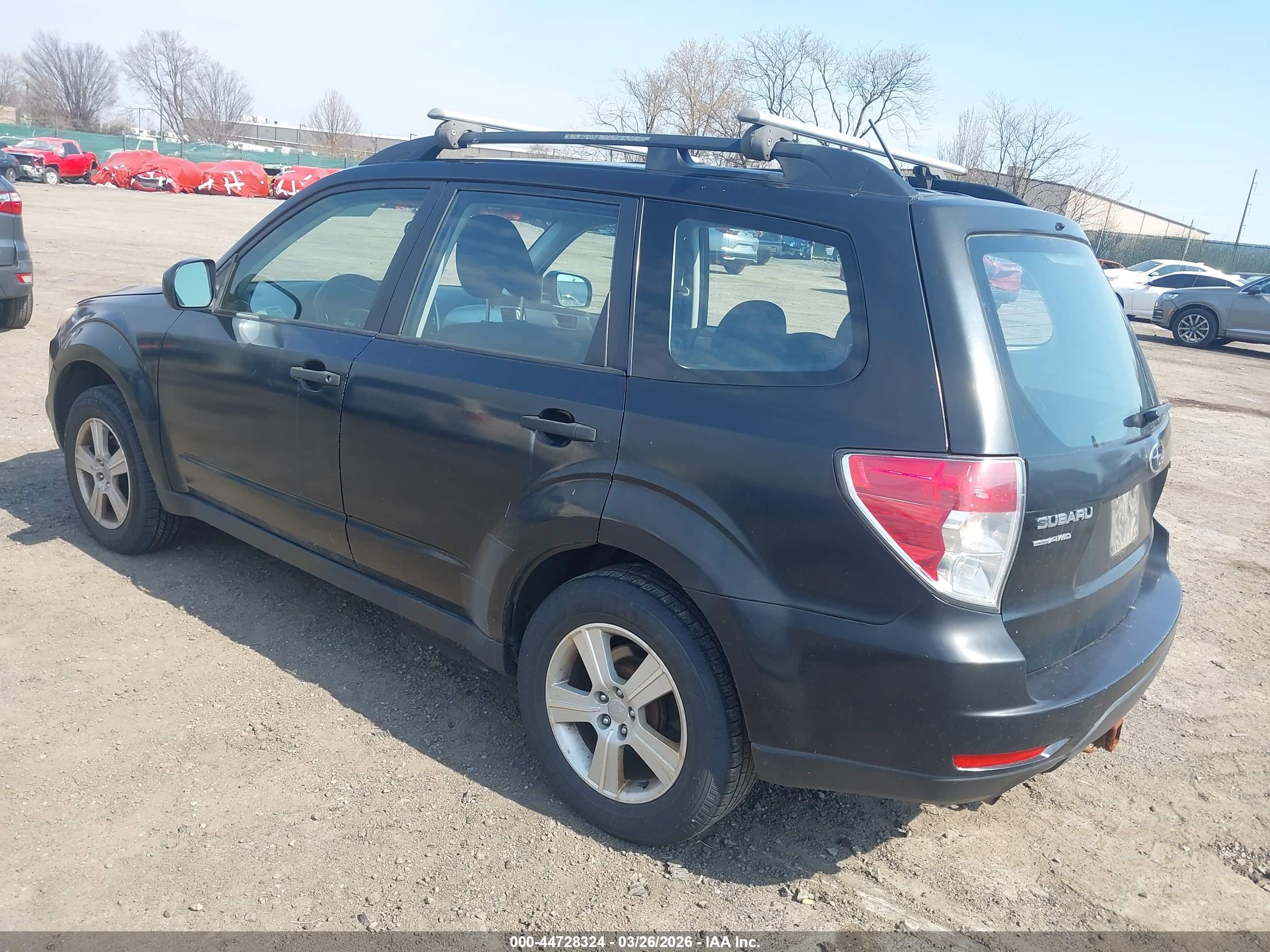 SUBARU FORESTER image 3