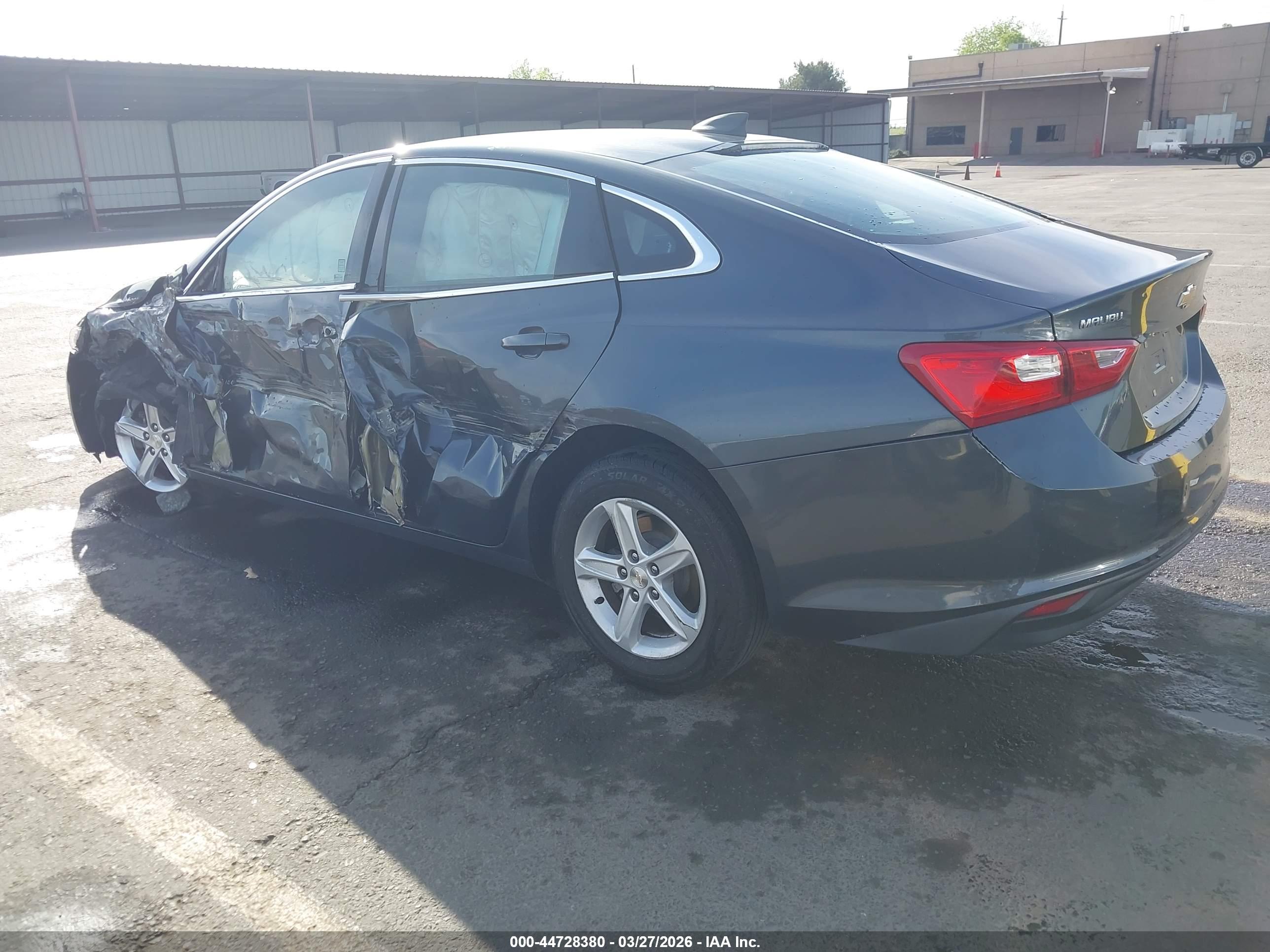 CHEVROLET MALIBU image 3