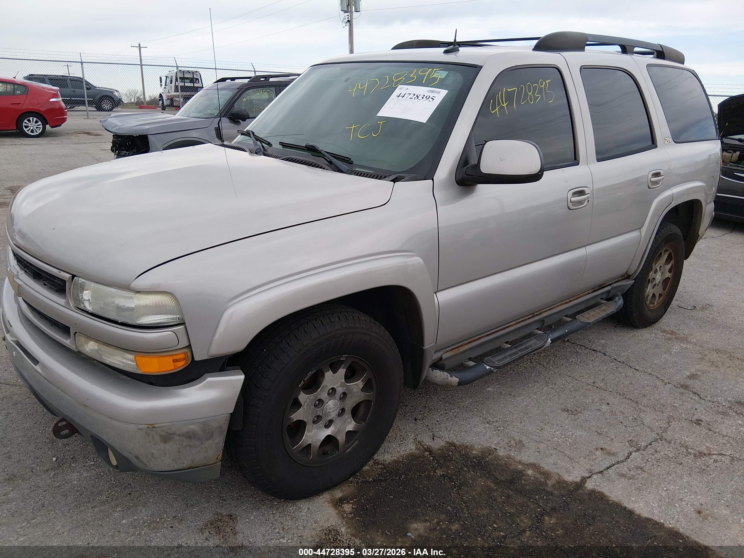 CHEVROLET TAHOE image 2