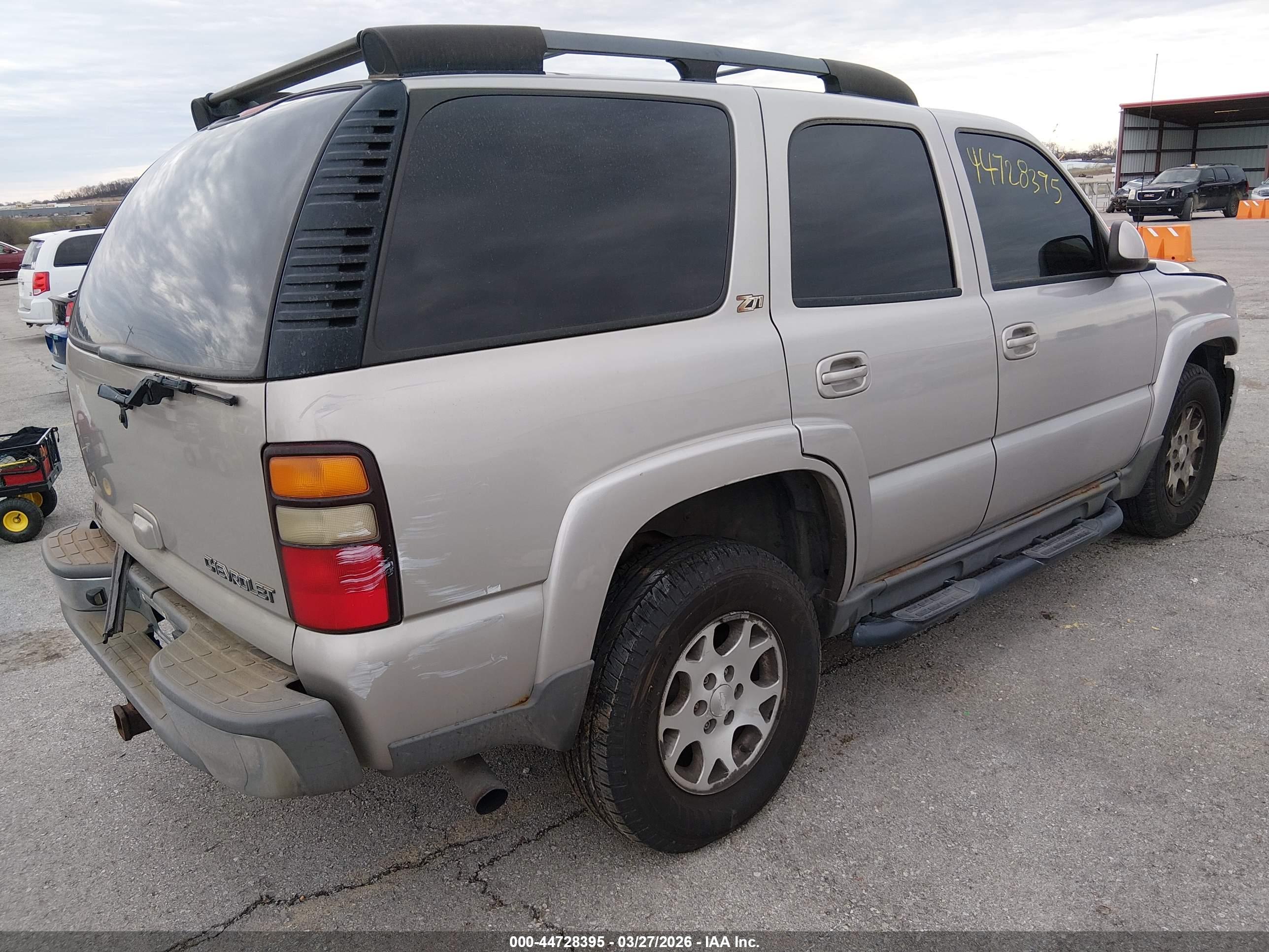 CHEVROLET TAHOE image 4