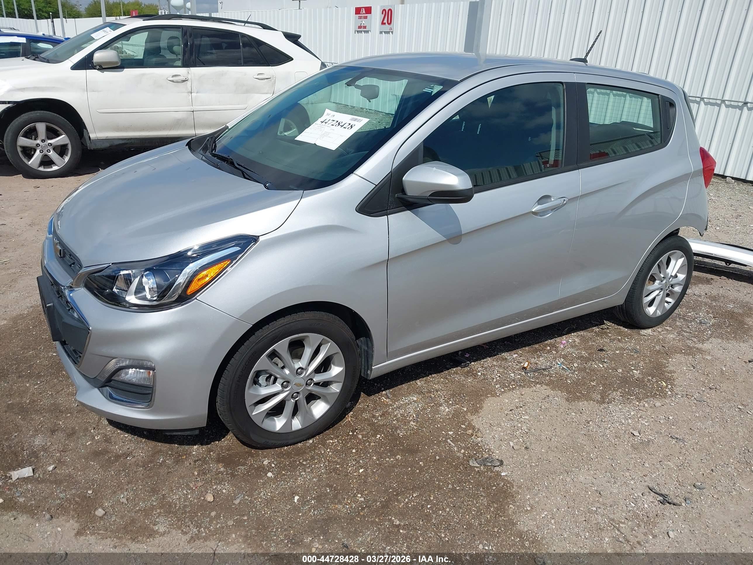 CHEVROLET SPARK image 2