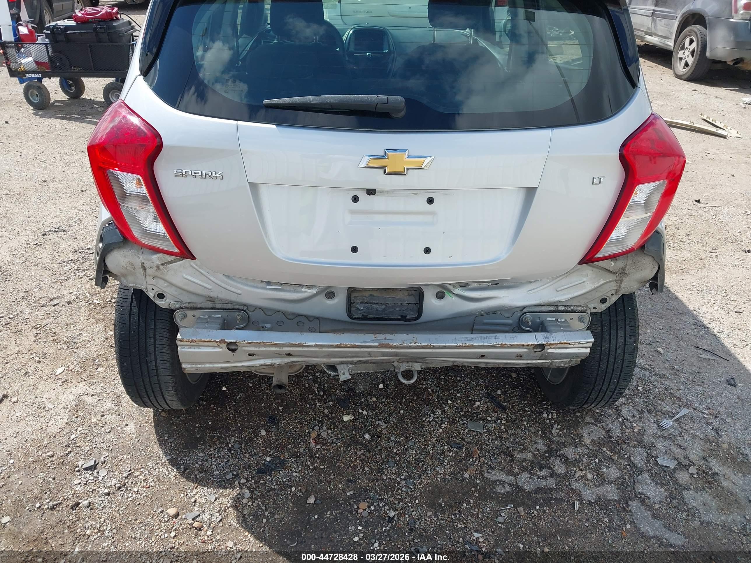 CHEVROLET SPARK image 6