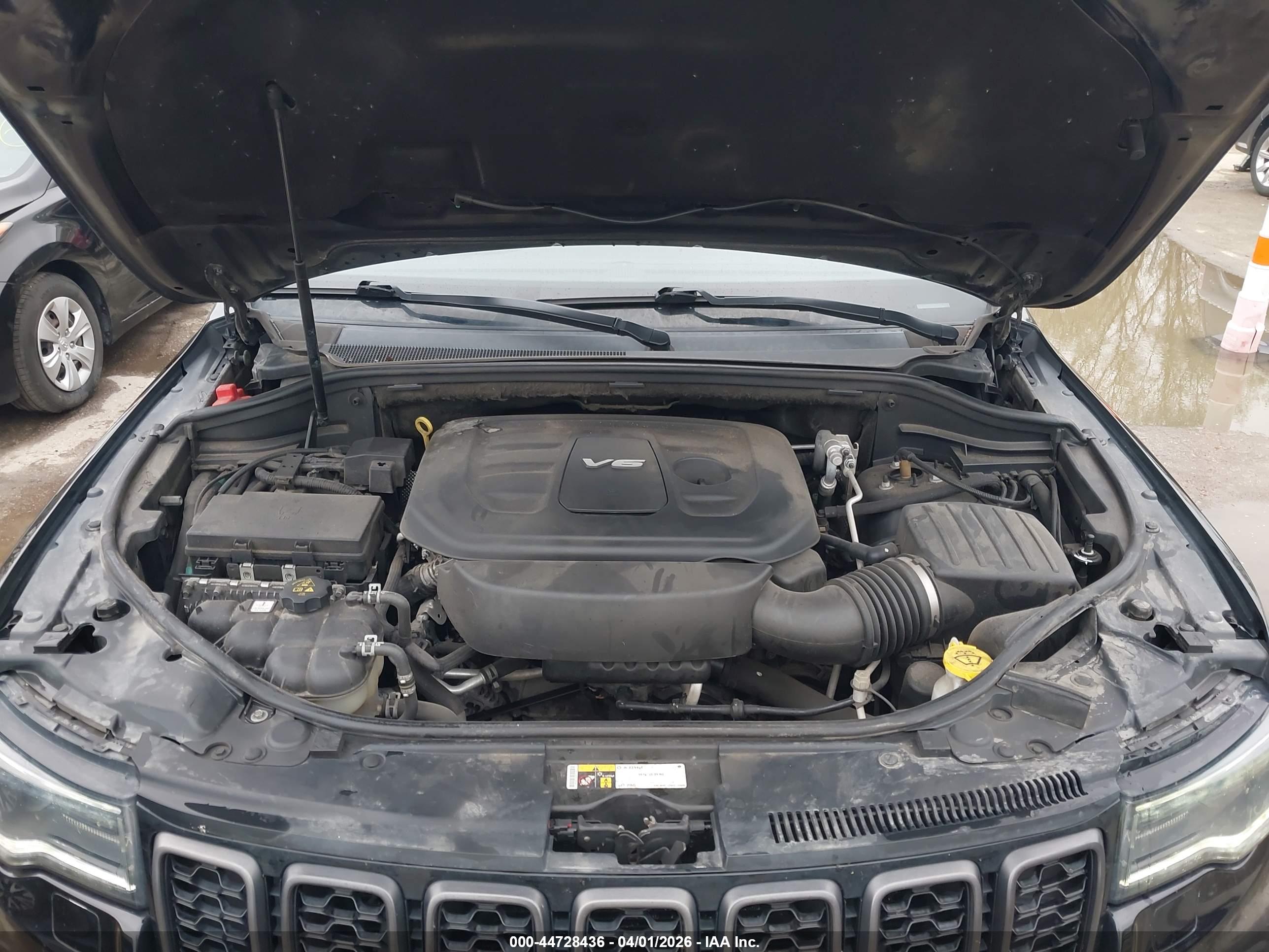 JEEP GRAND image 10