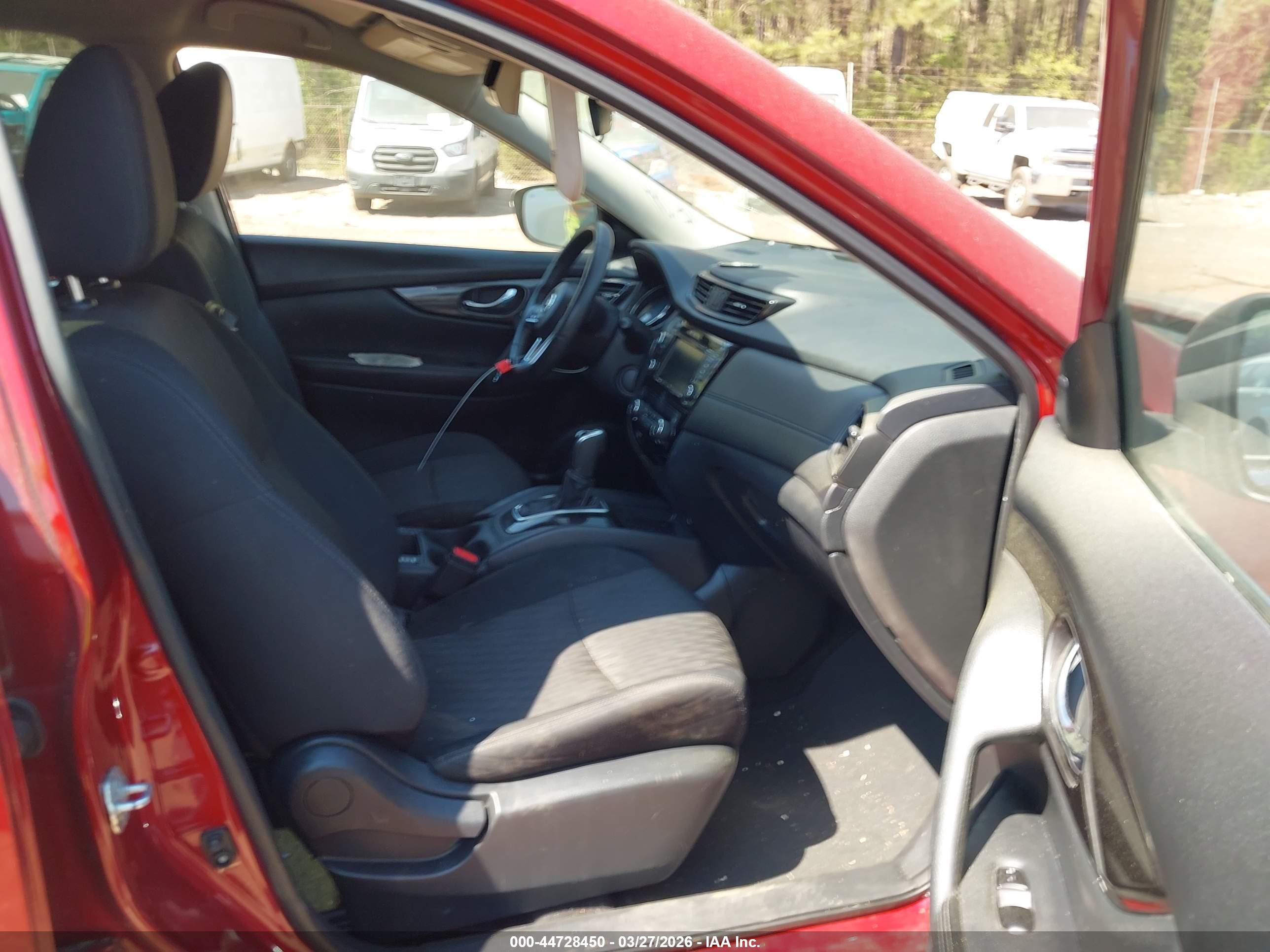 NISSAN ROGUE image 5