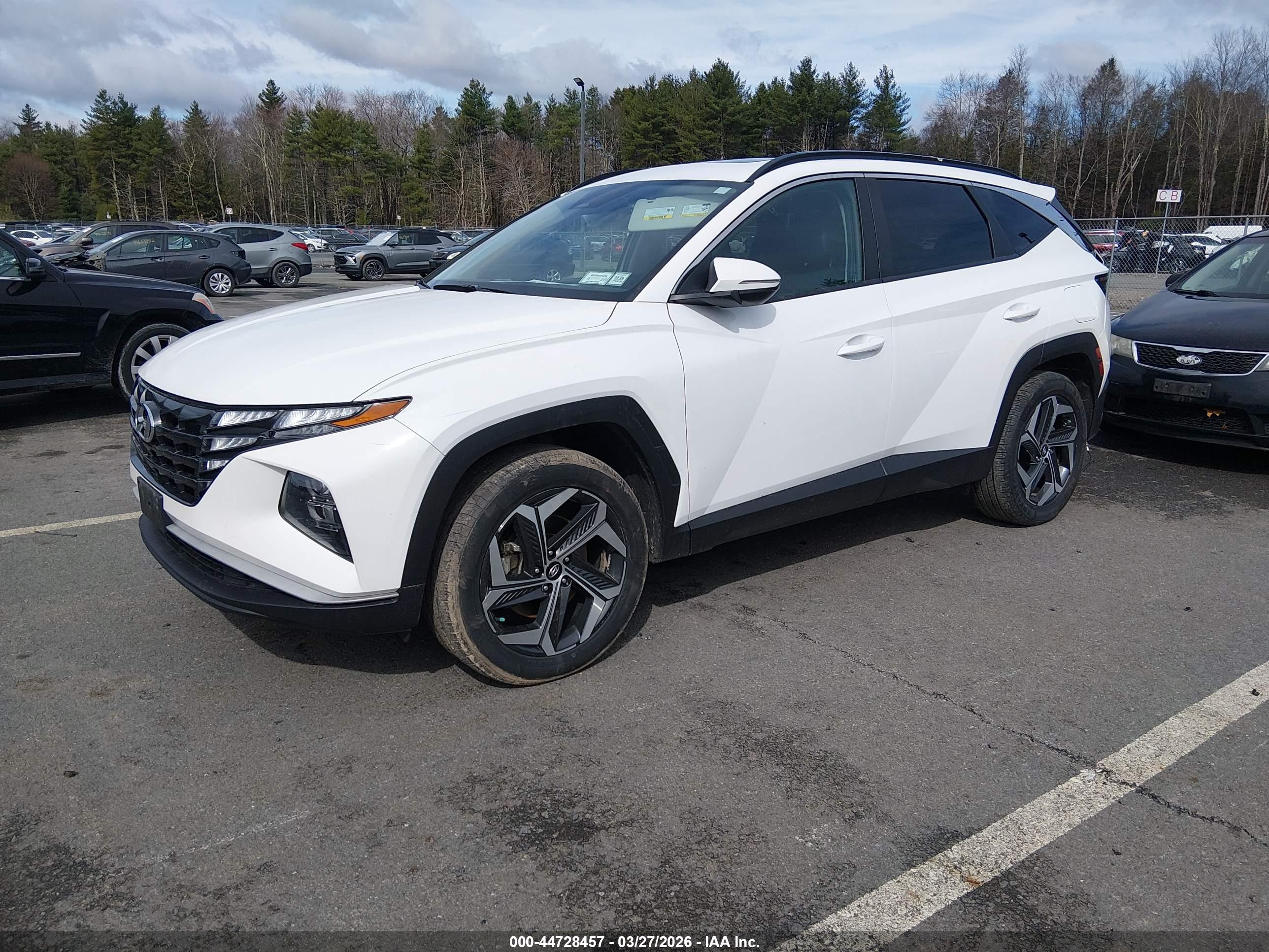 HYUNDAI TUCSON image 2