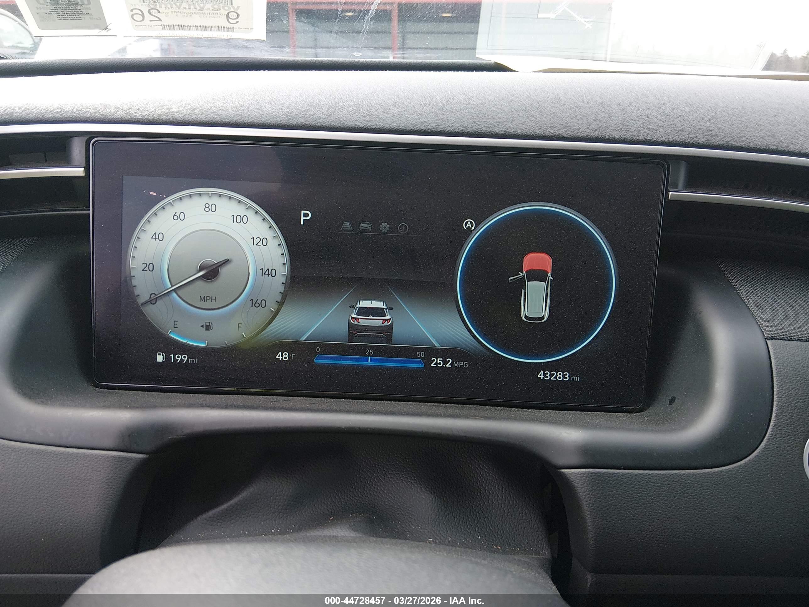 HYUNDAI TUCSON image 7