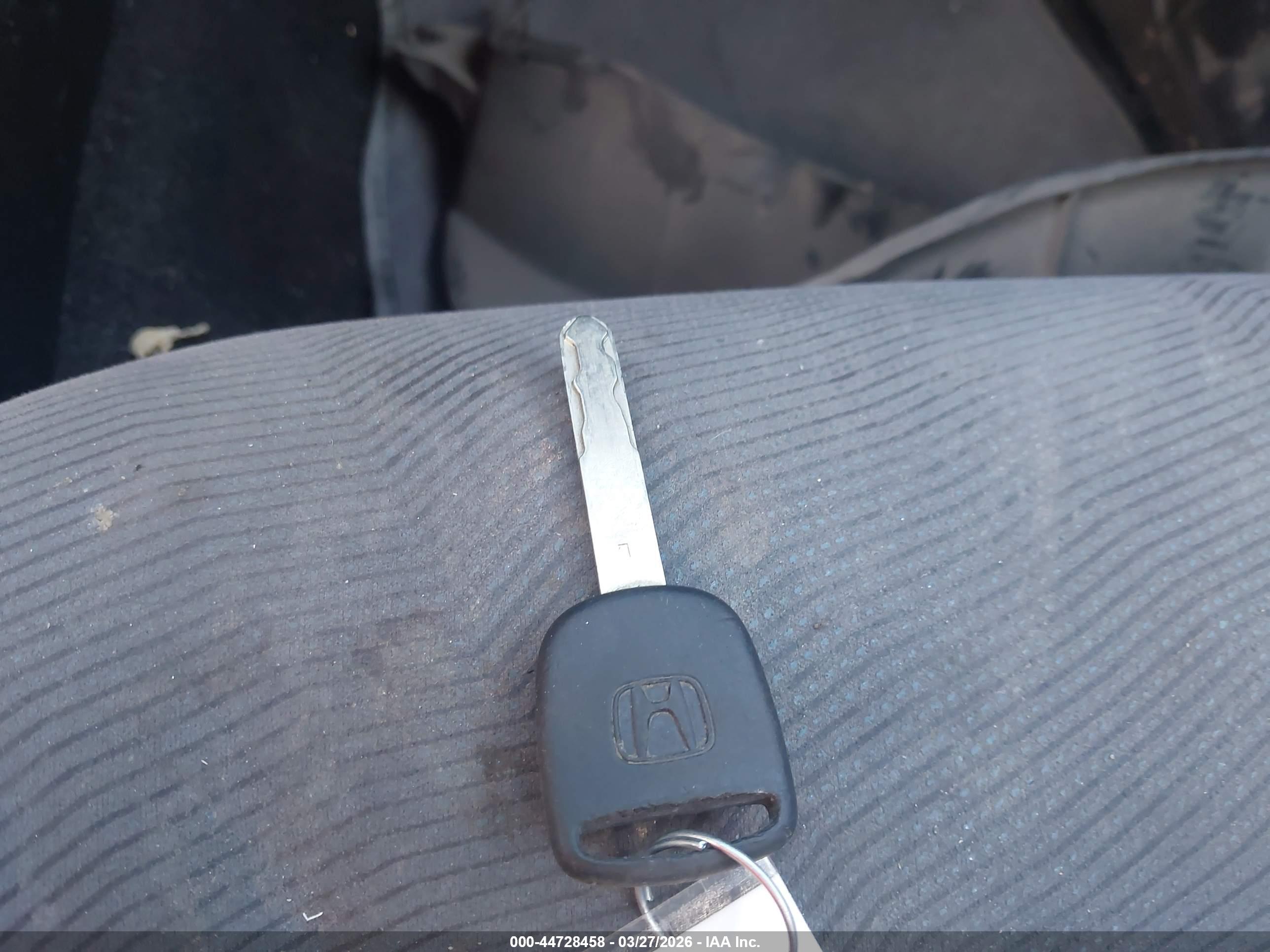 HONDA FIT image 11