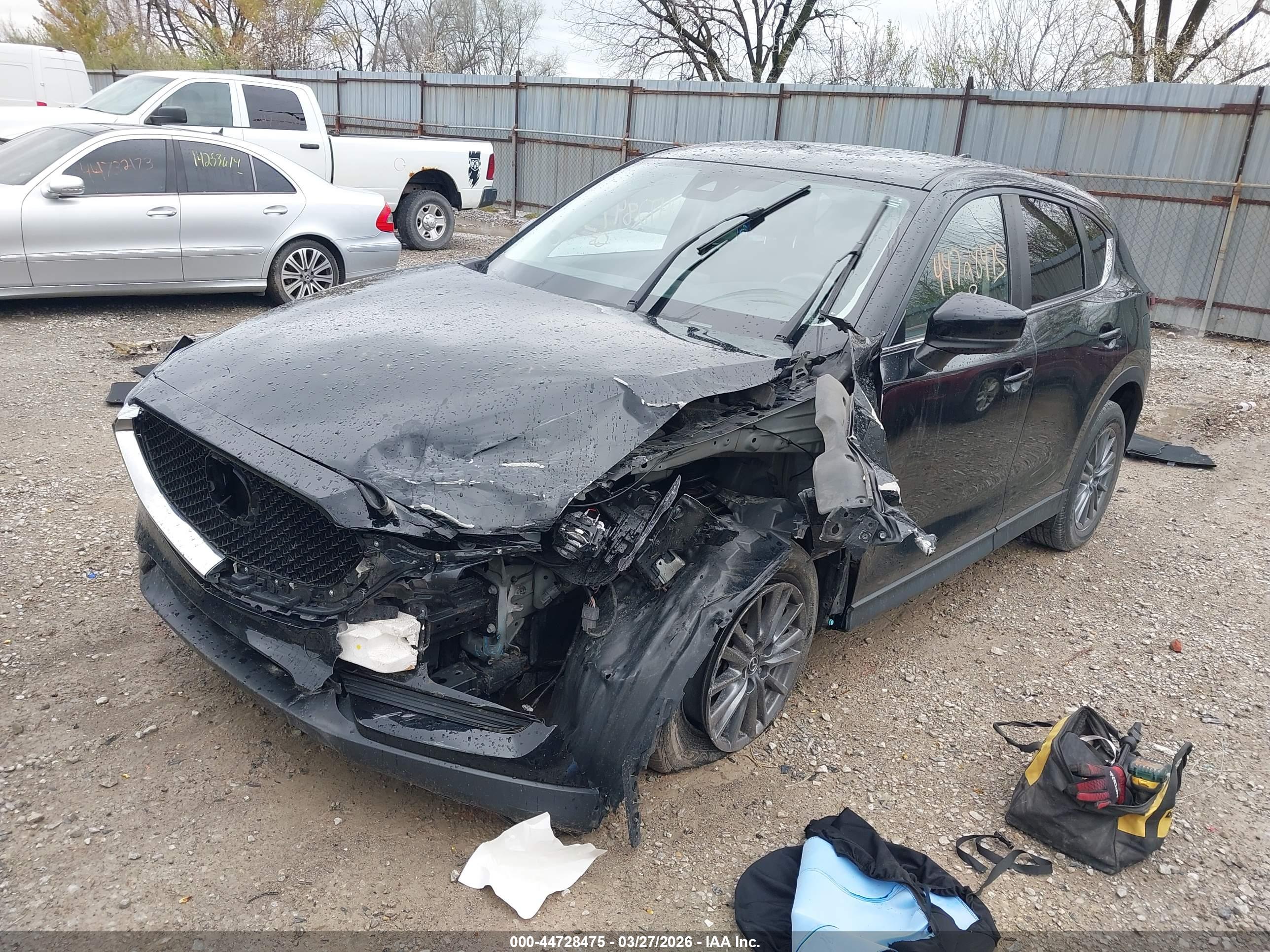 MAZDA CX-5 image 2