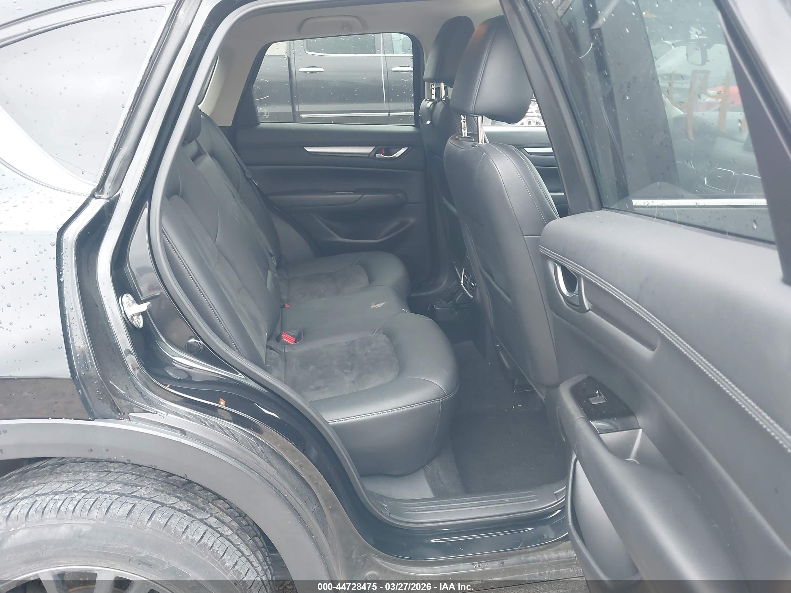 MAZDA CX-5 image 8