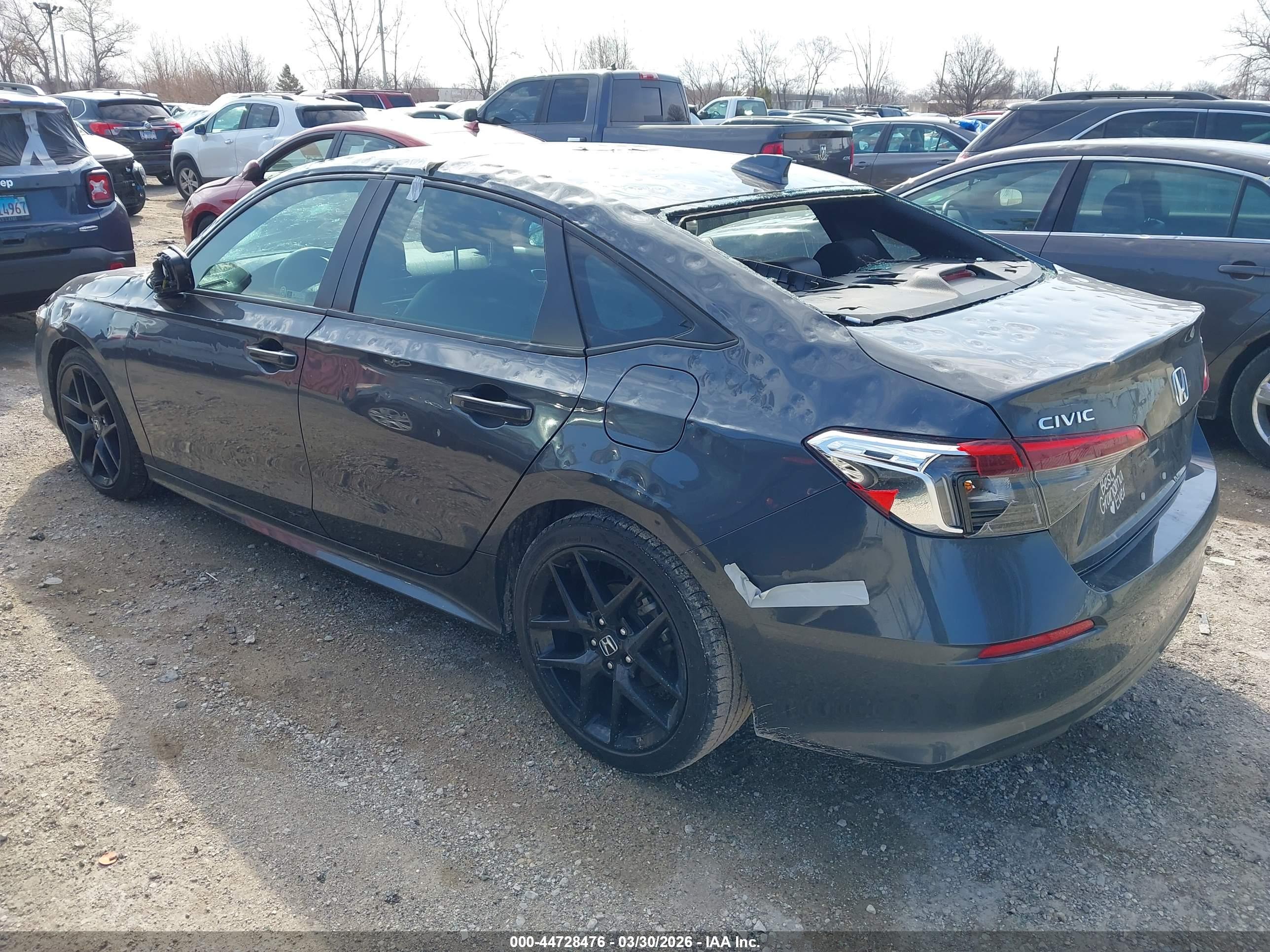 HONDA CIVIC image 3