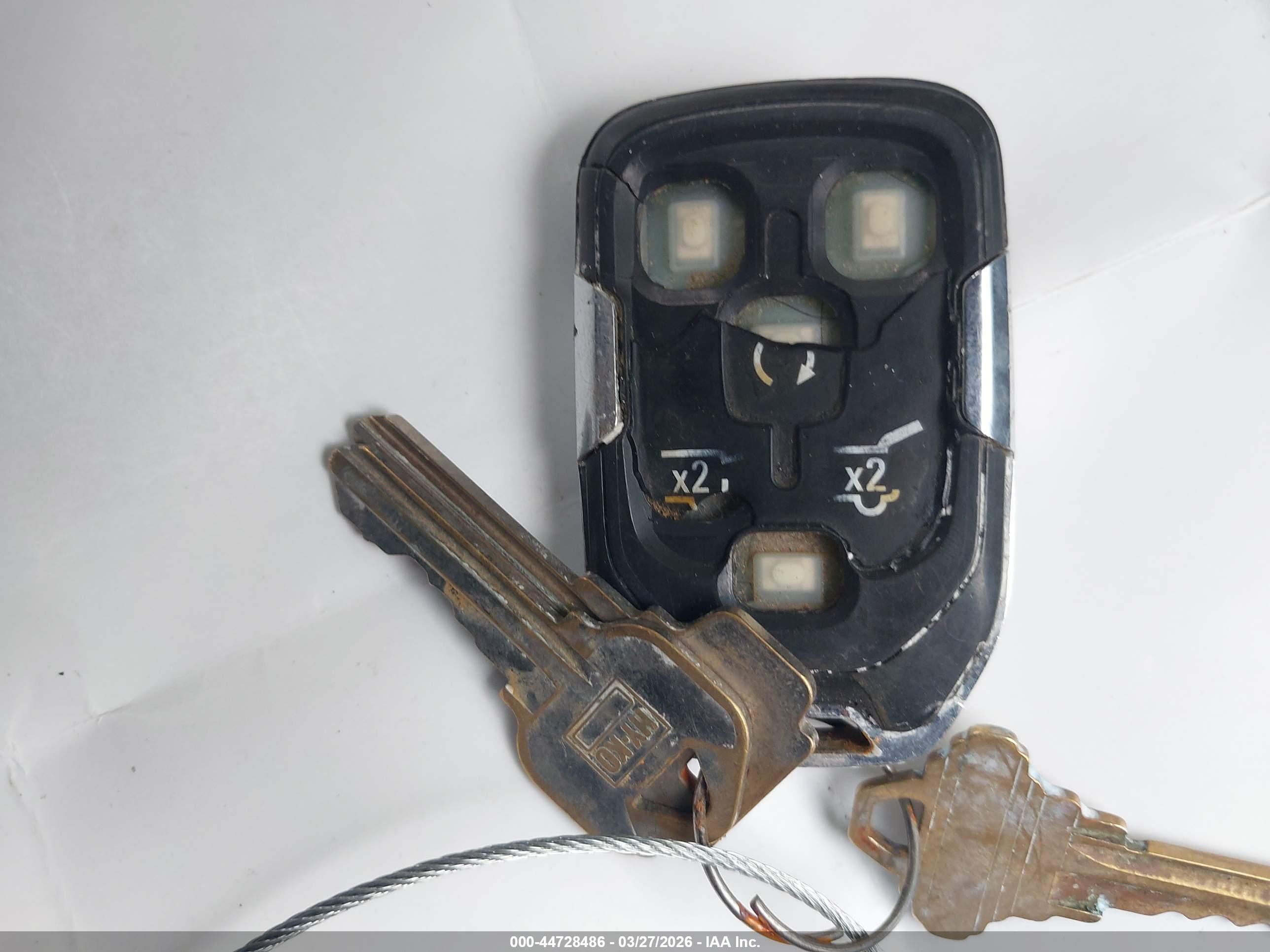 GMC YUKON image 11