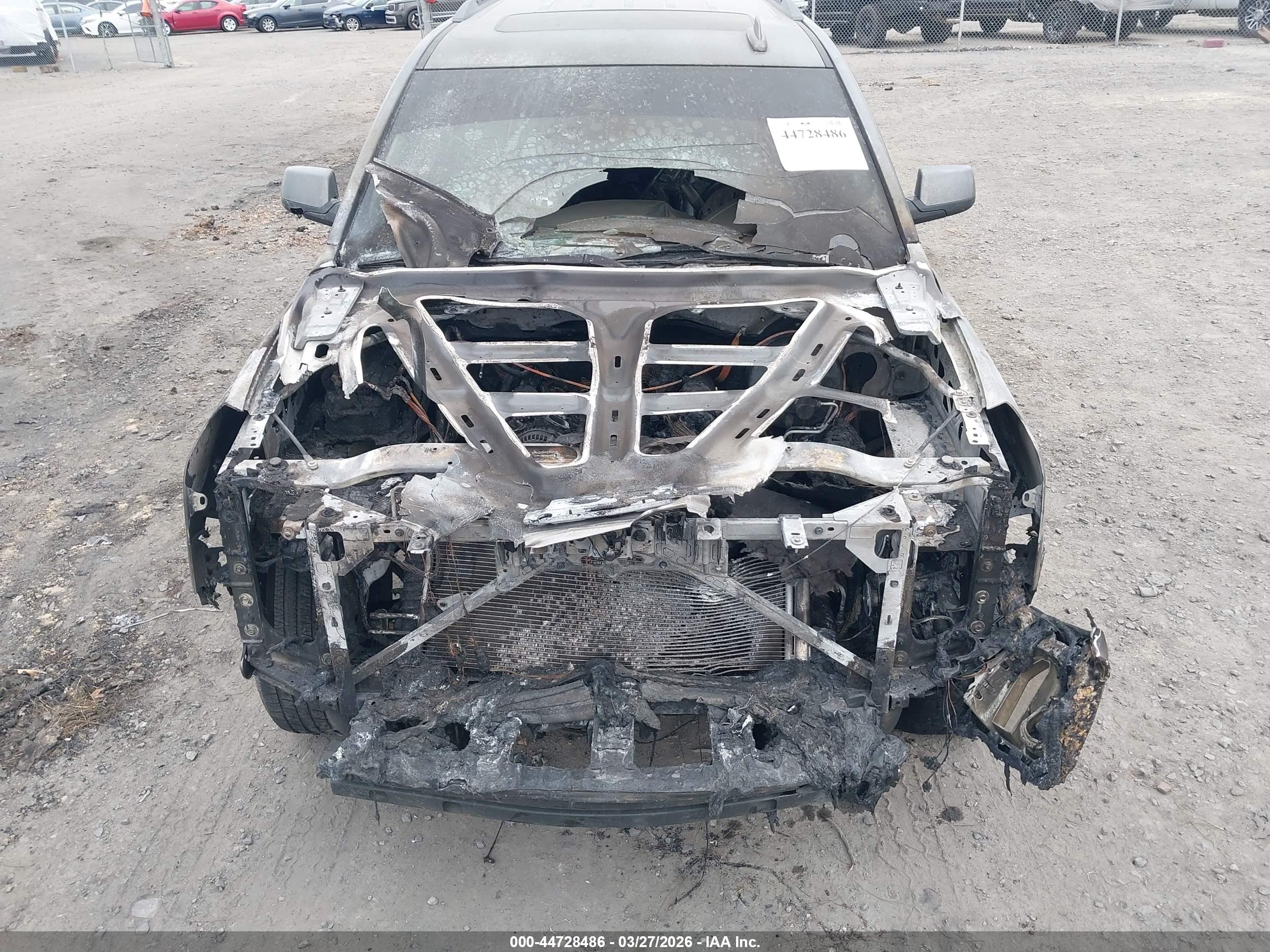 GMC YUKON image 6