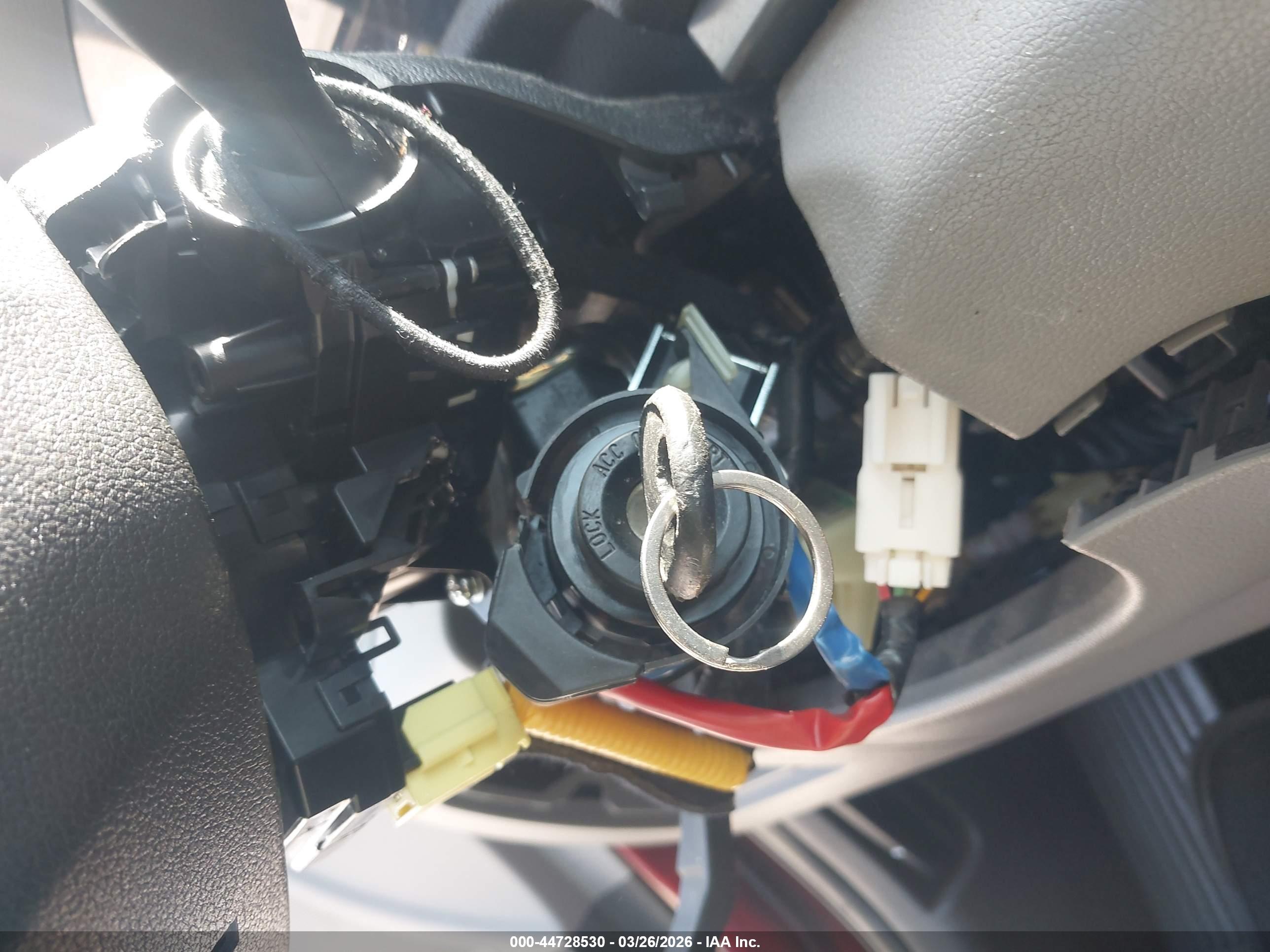 HYUNDAI ELANTRA image 11