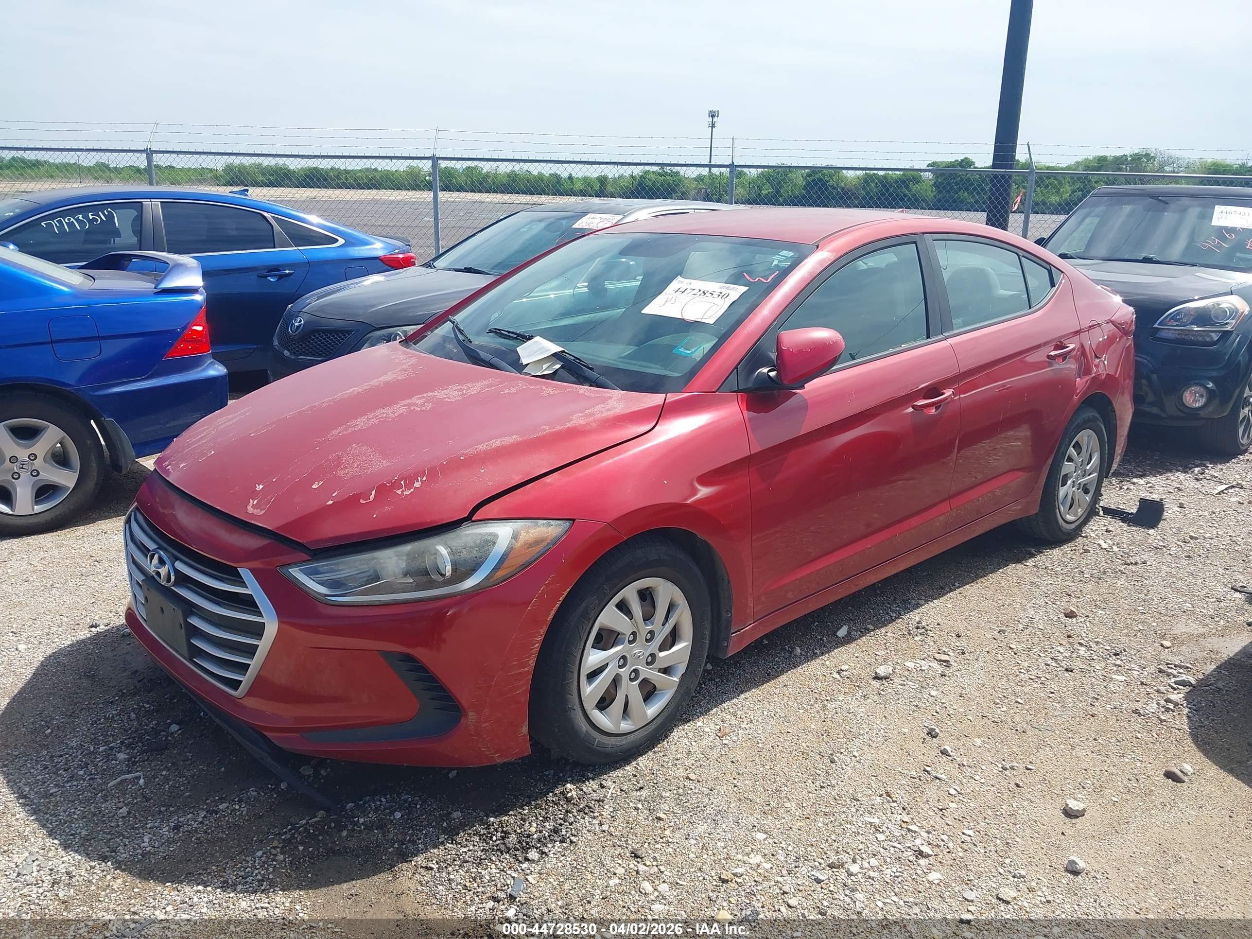 HYUNDAI ELANTRA image 2