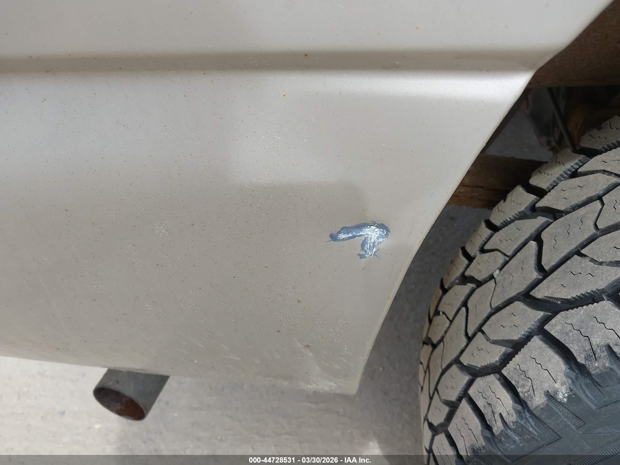 CHEVROLET SILVERADO image 6