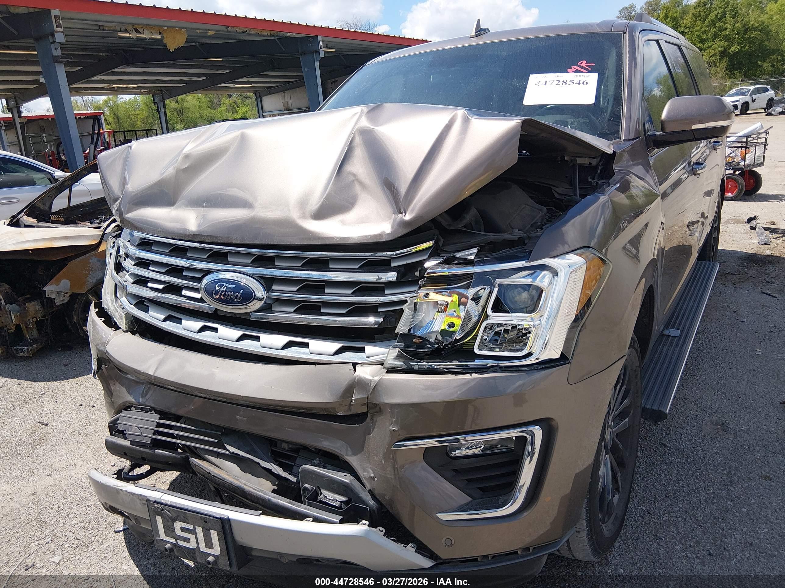 FORD EXPEDITION image 6