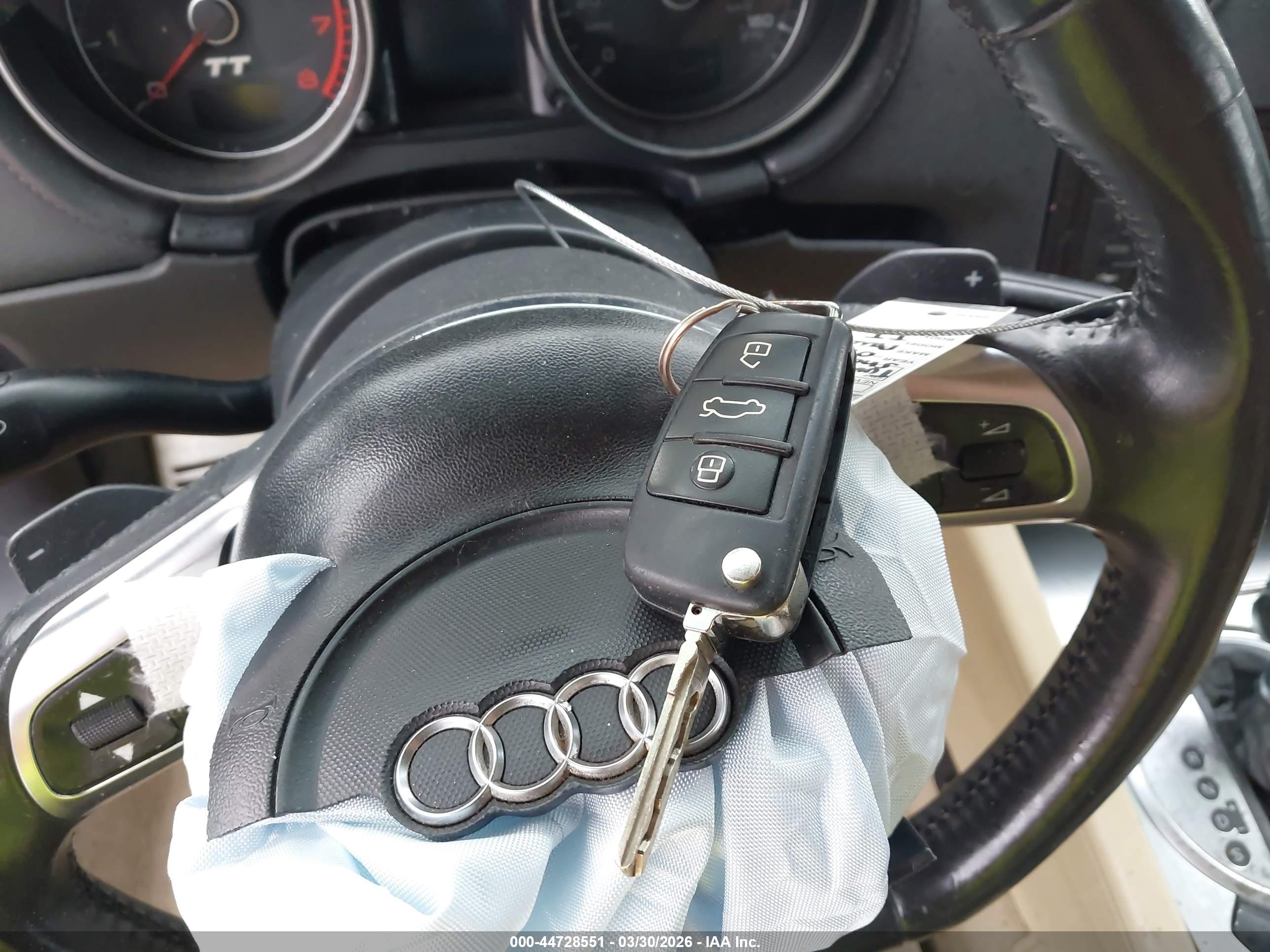 AUDI TT image 11