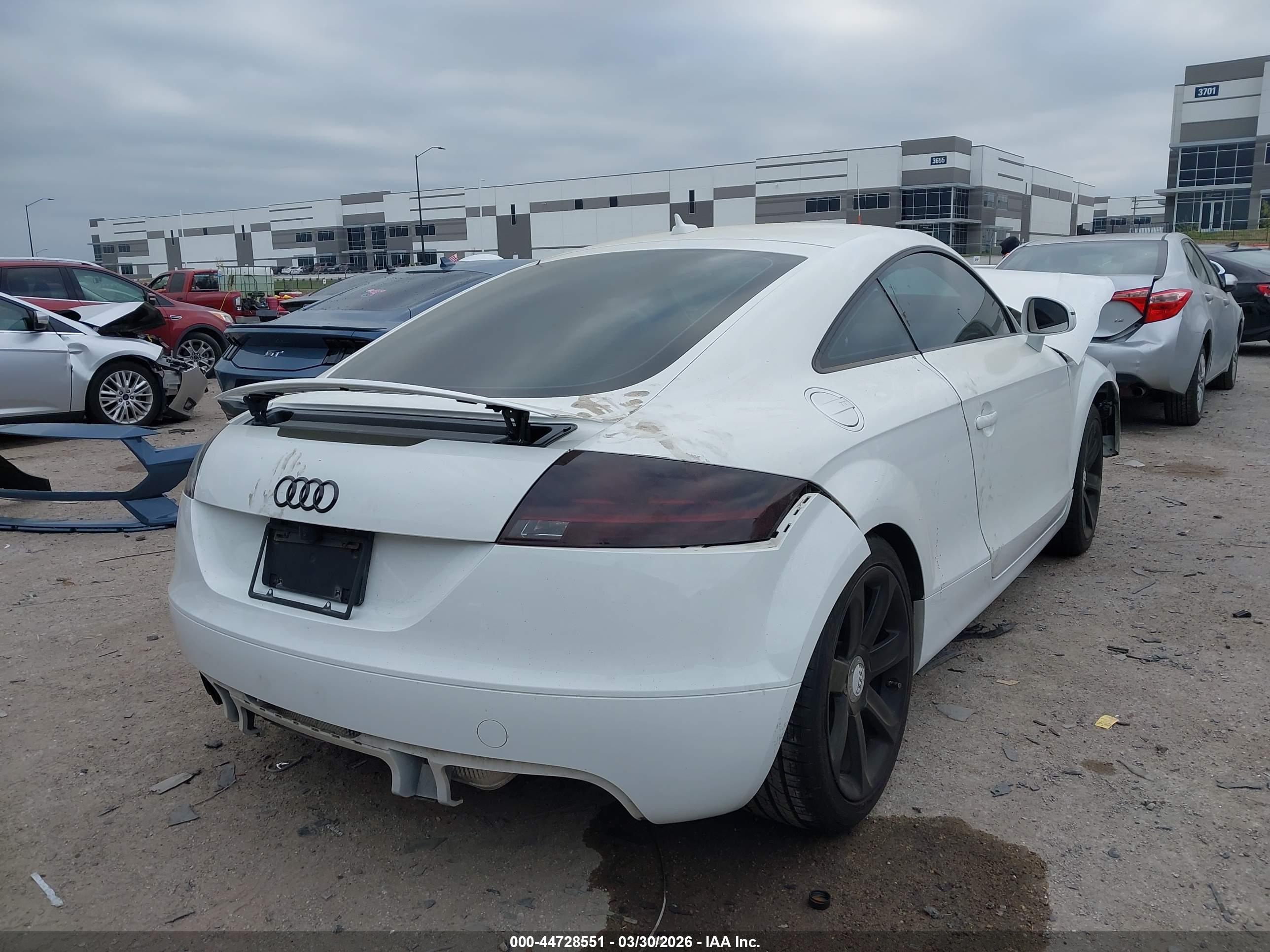 AUDI TT image 4