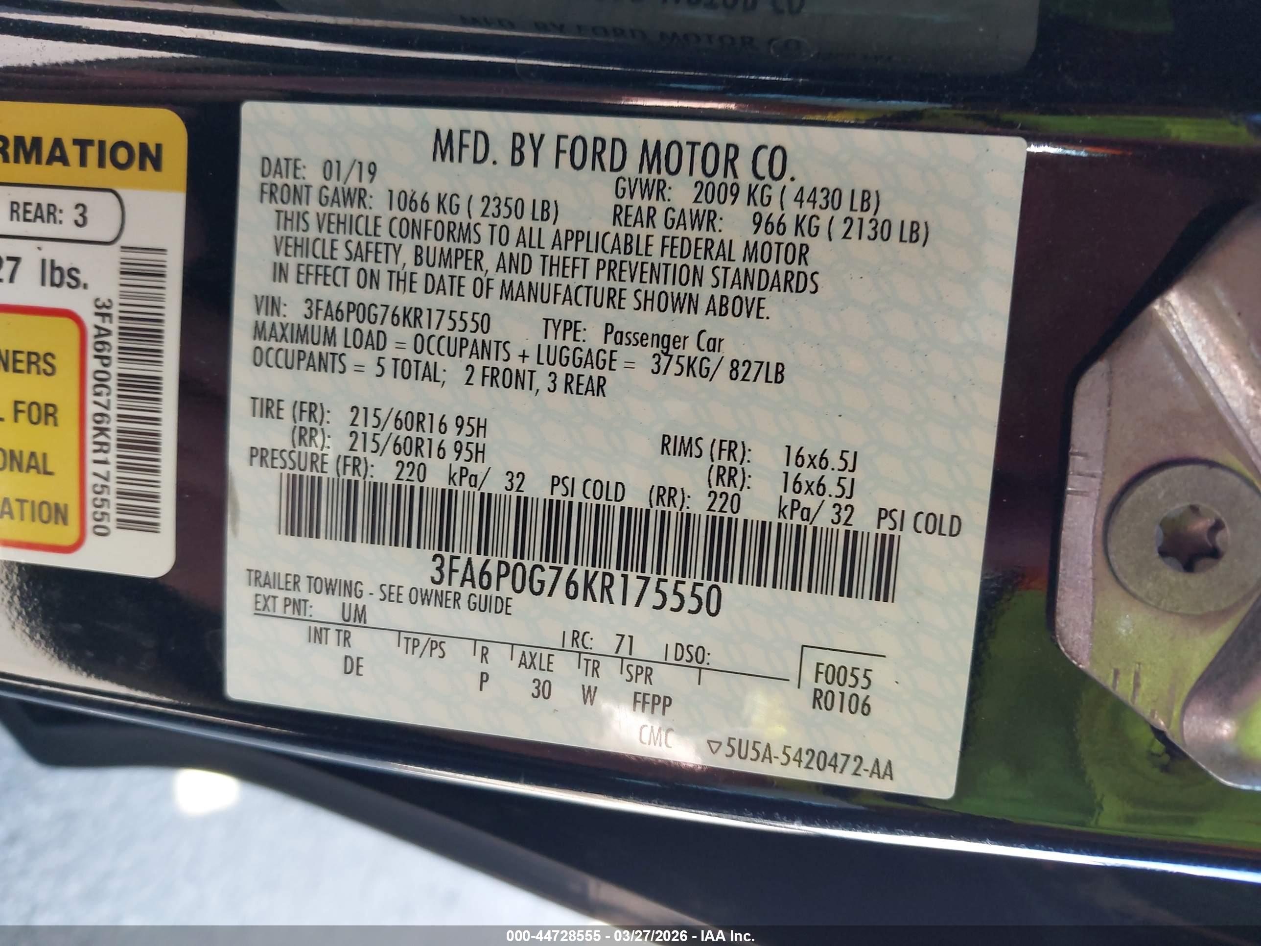 FORD FUSION image 9